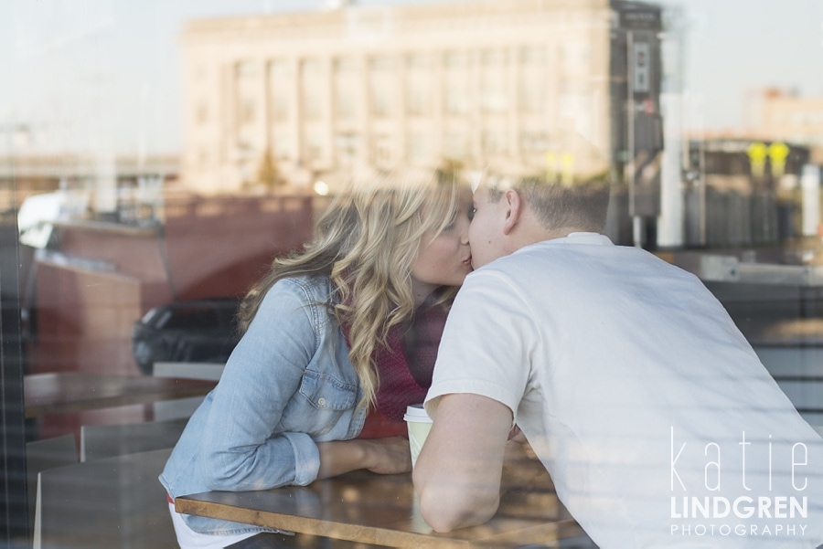 Des Moines - Iowa - Wedding Photographer