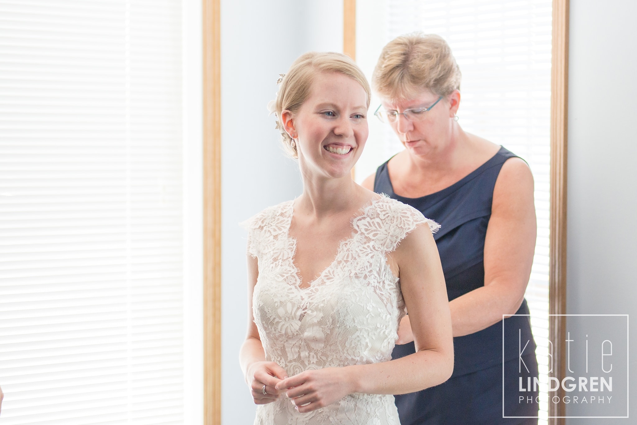 Iowa Lake Wedding at The Port