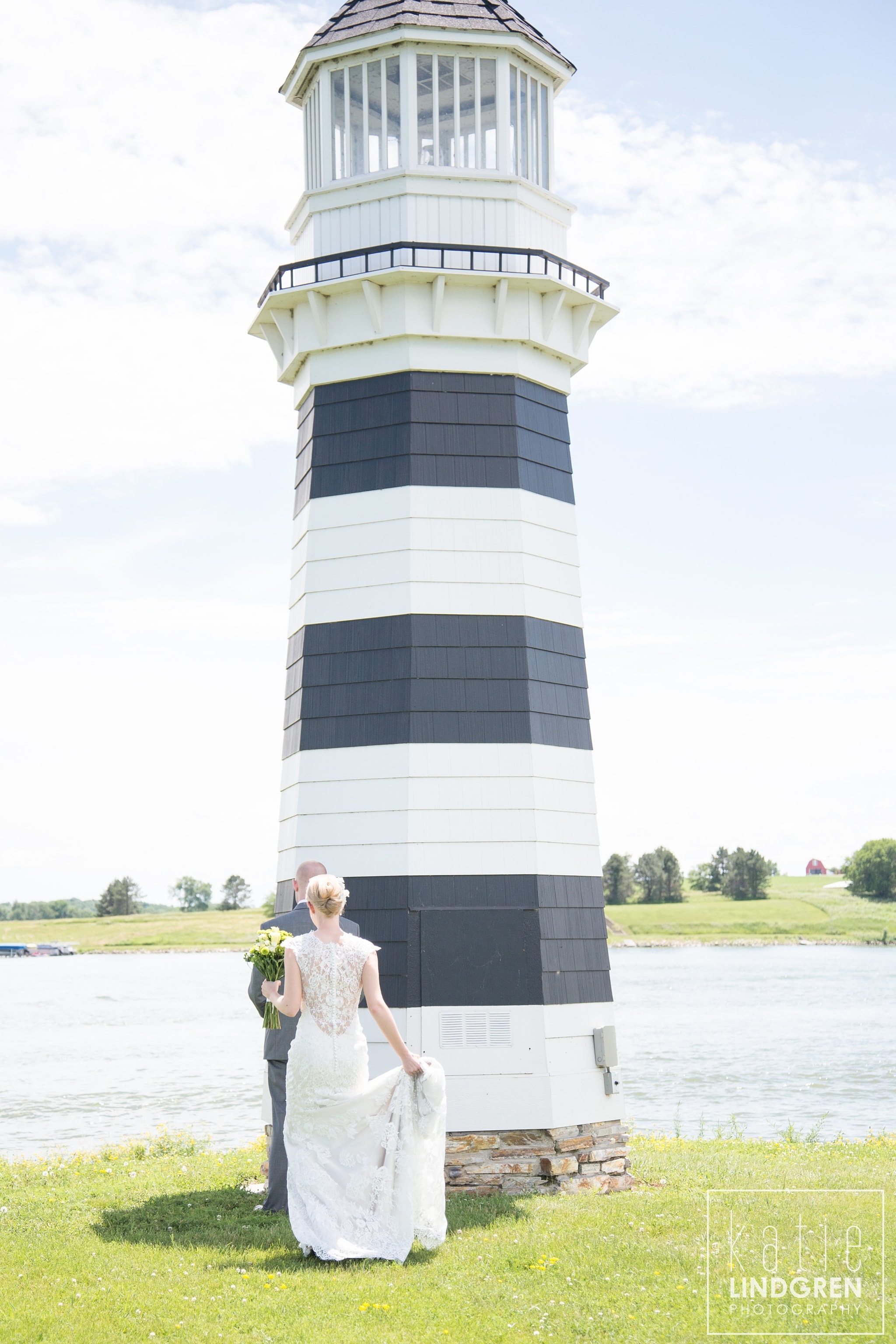 Iowa Lake Wedding at The Port