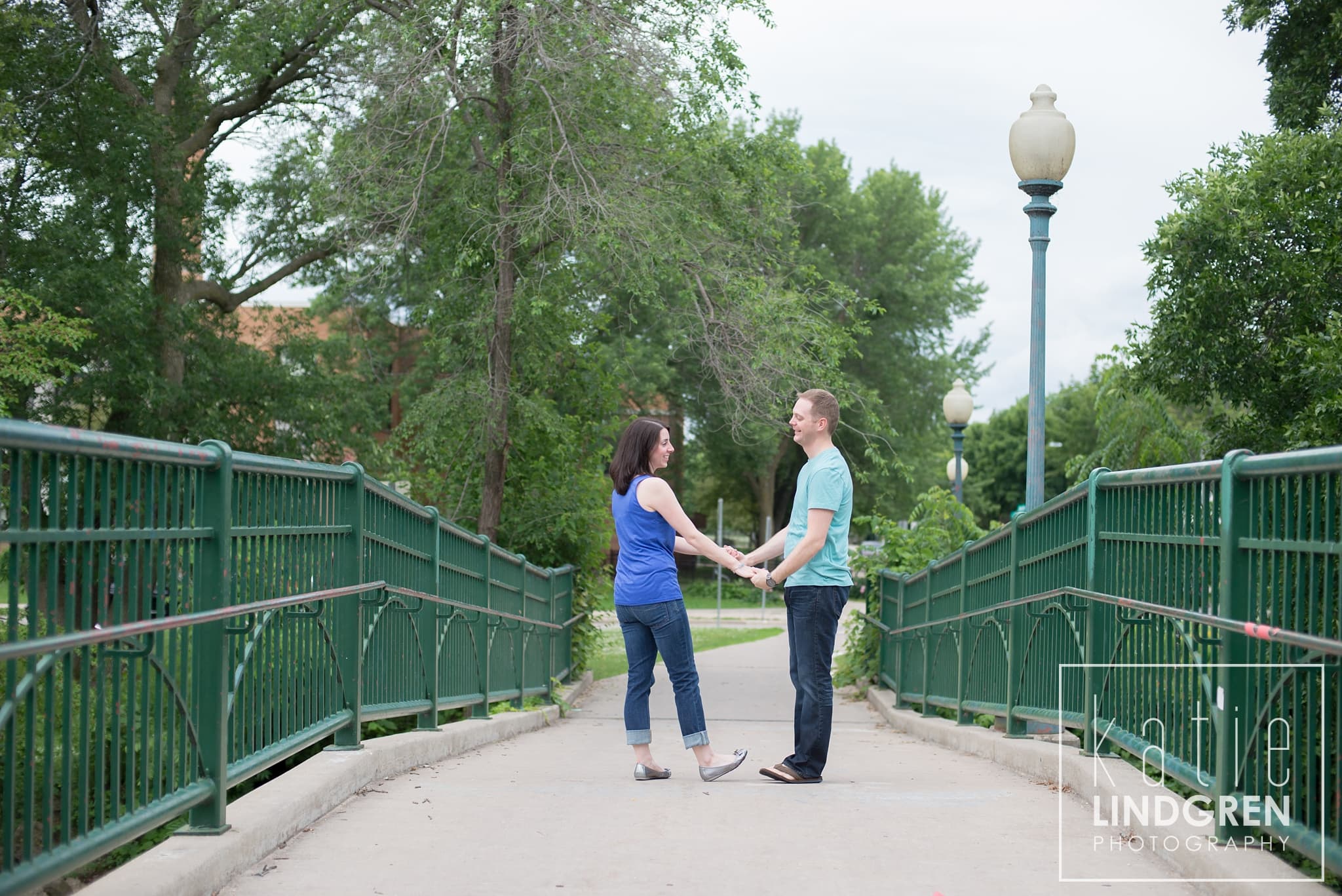 Midwest Wedding and Engagement Photographer