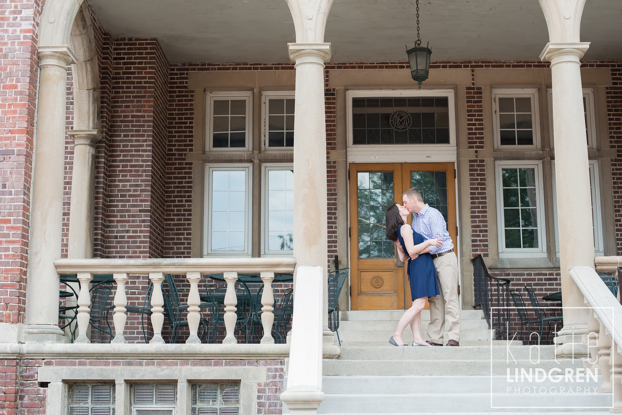 Midwest Wedding and Engagement Photographer