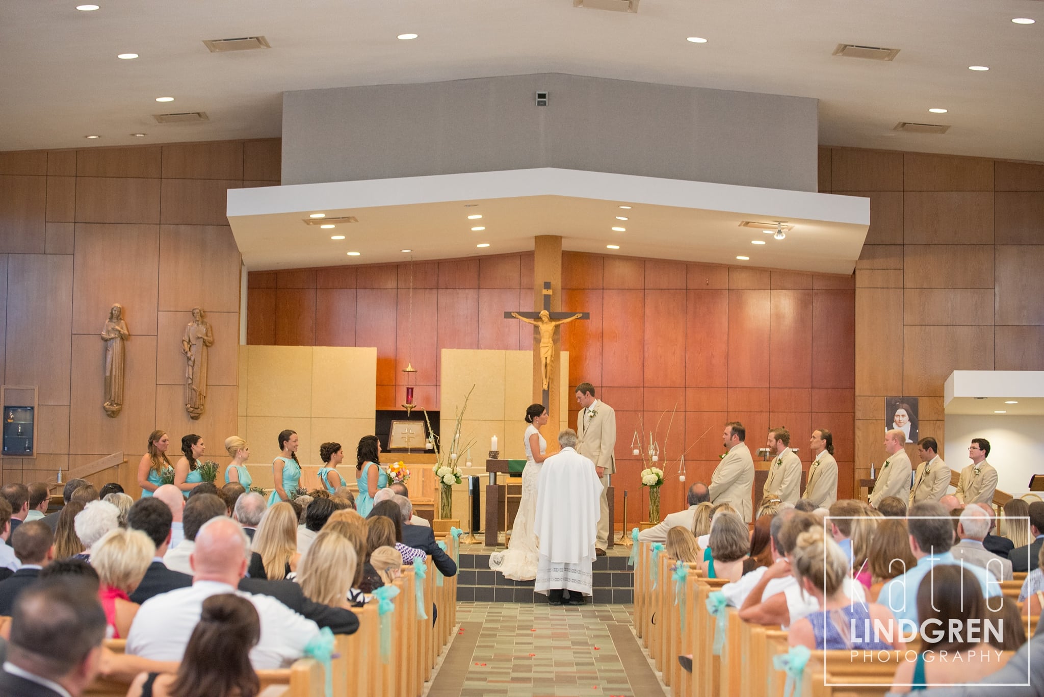 Des Moines Wedding at Zart