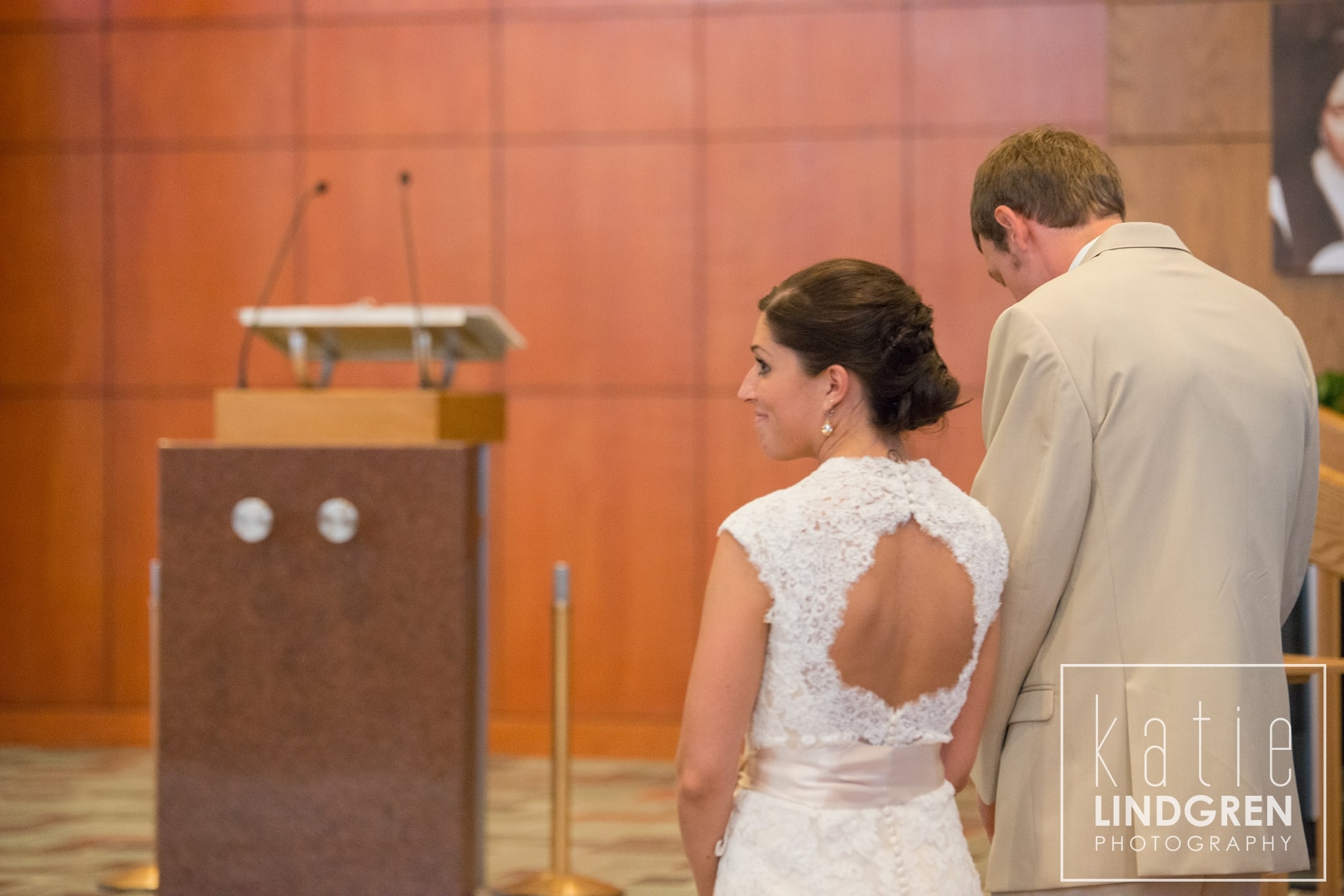 Des Moines Wedding at Zart