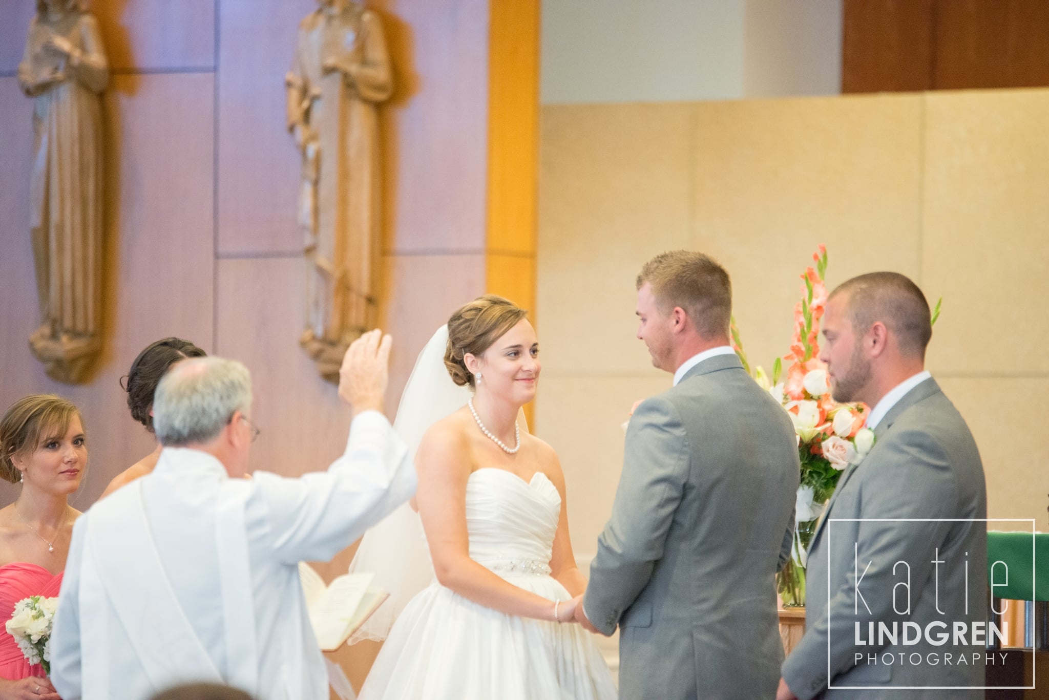 Iowa Wedding Photographer