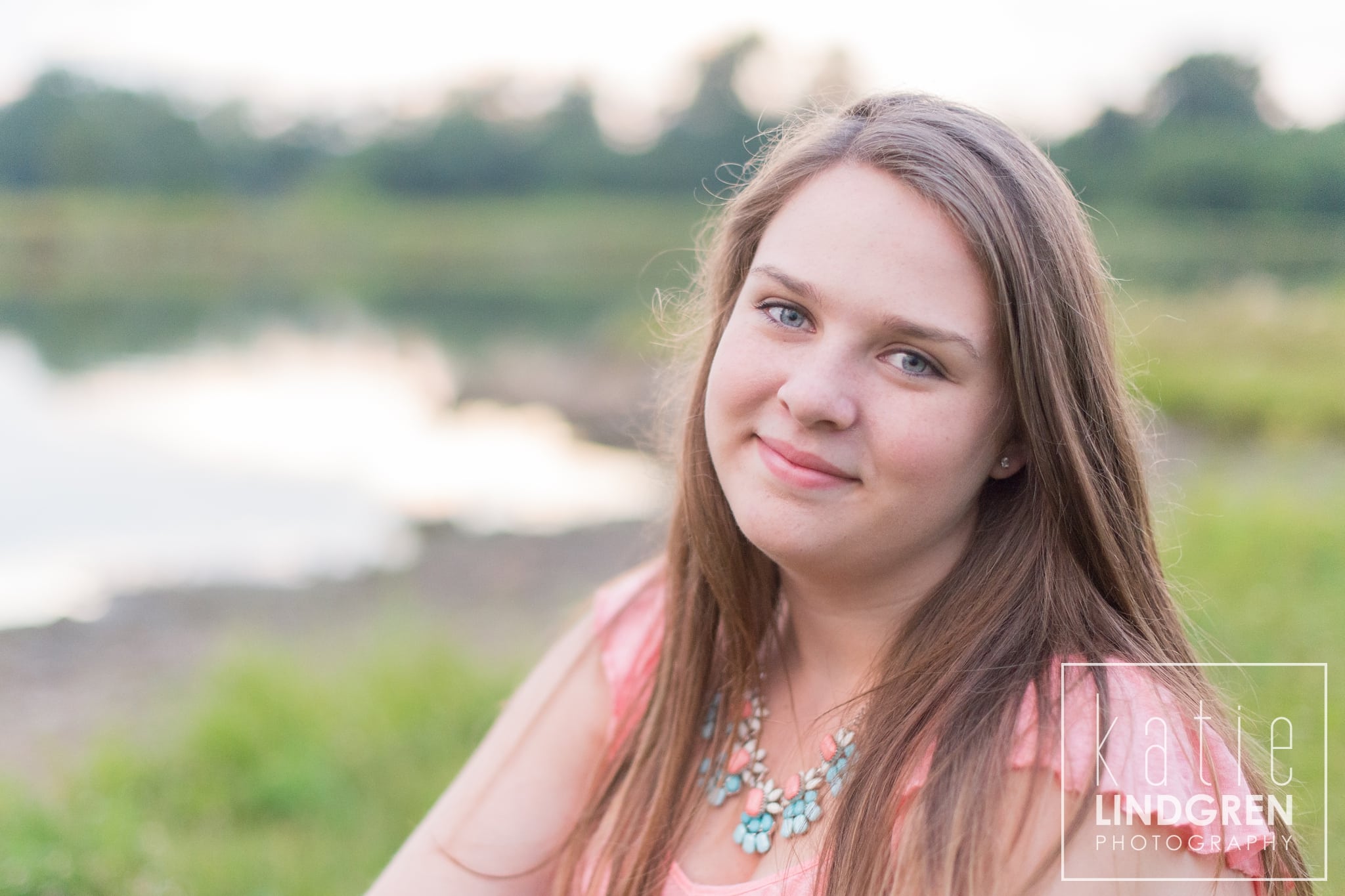 Des Moines Senior Photographer