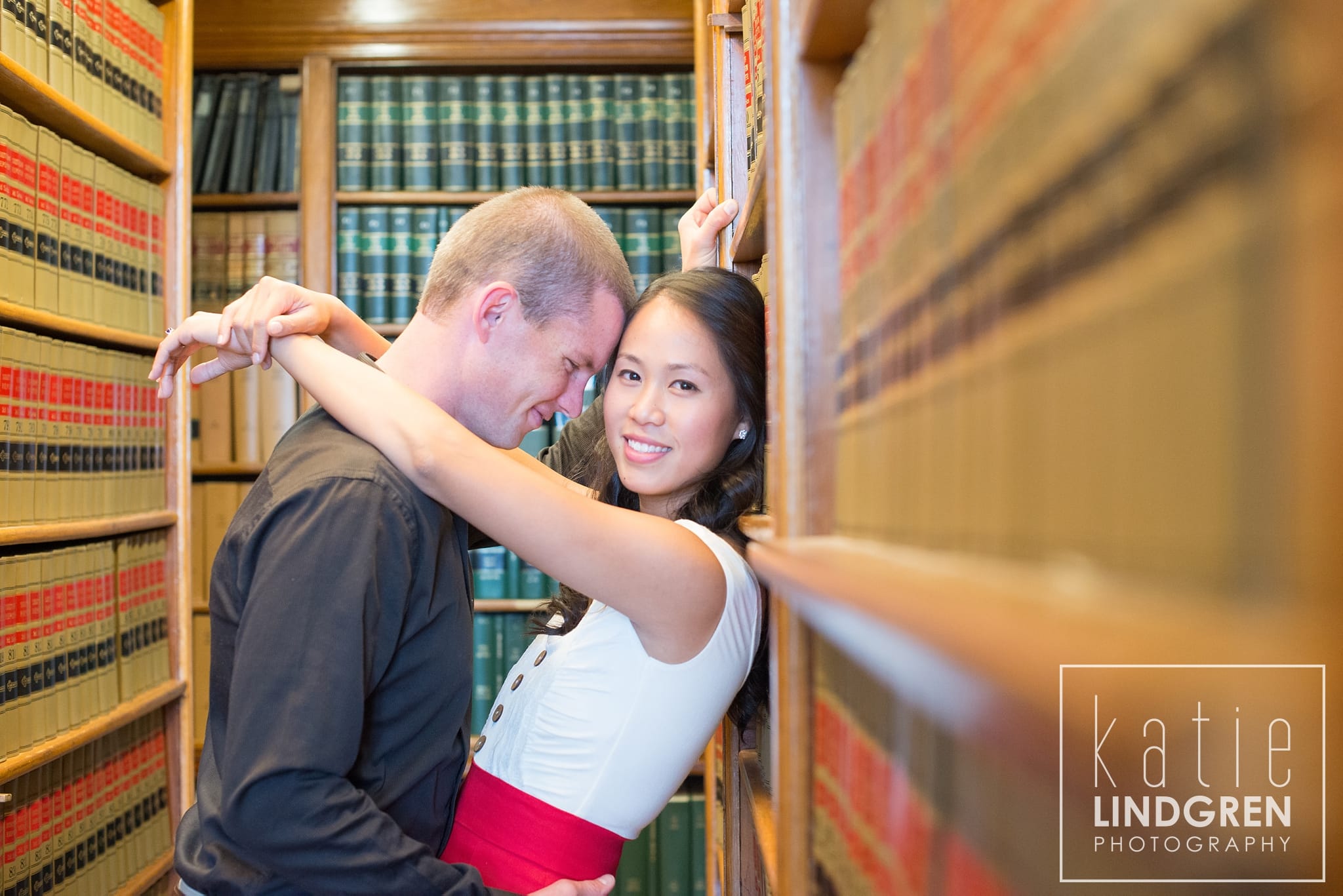 Downtown Des Moines Iowa Engagement Photographer