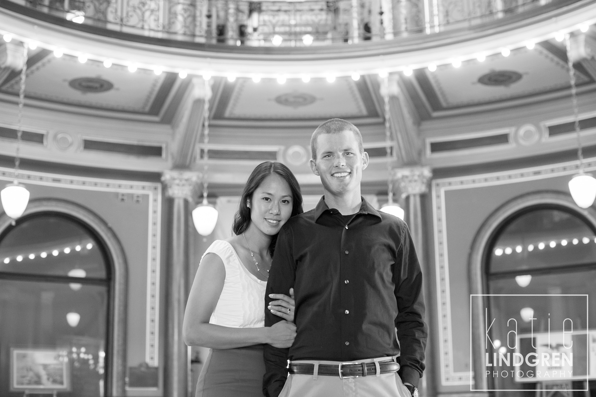 Downtown Des Moines Iowa Engagement Photographer