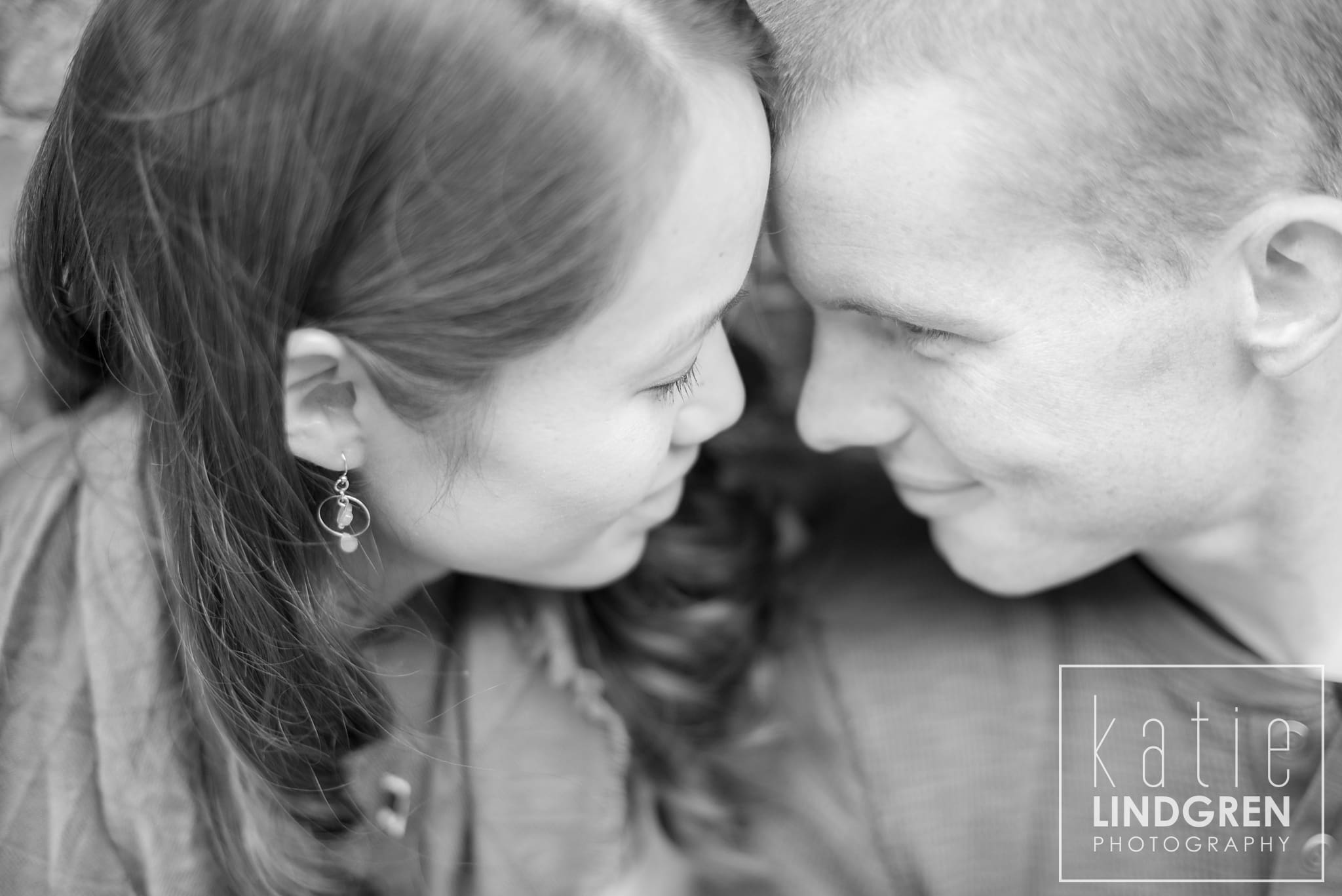 Downtown Des Moines Iowa Engagement Photographer