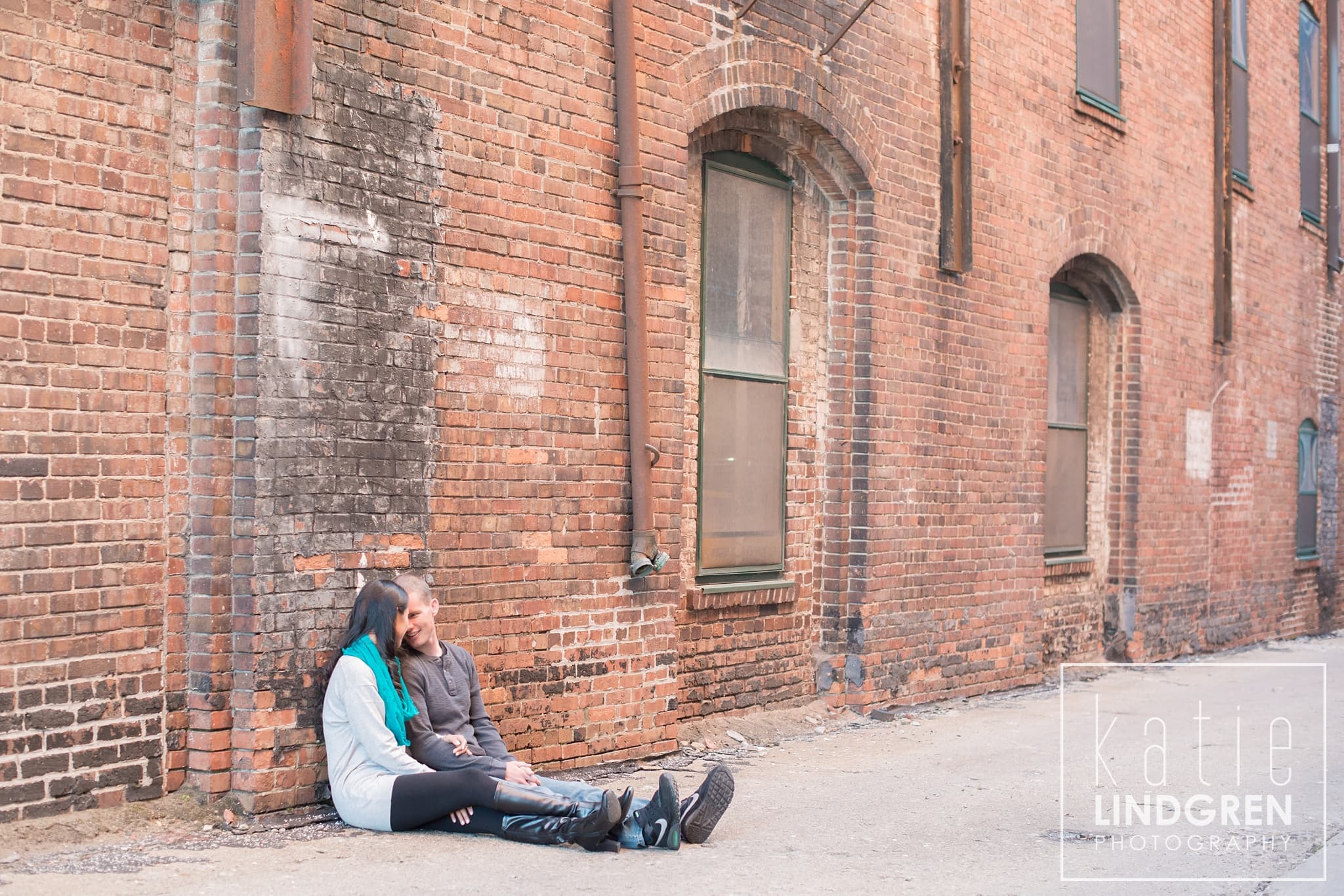 Downtown Des Moines Iowa Engagement Photographer