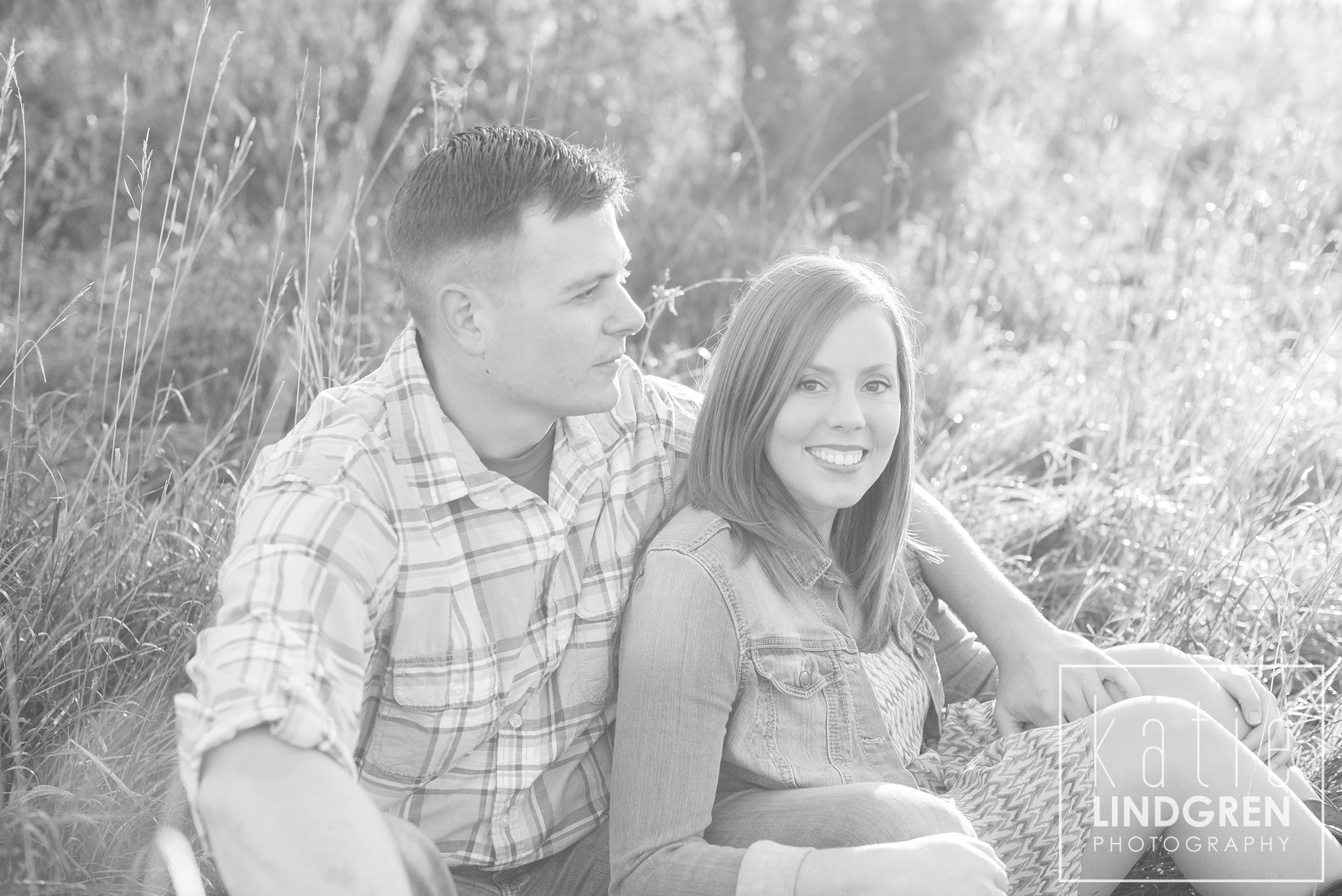 Saylorville Sunrise Engagement Photos