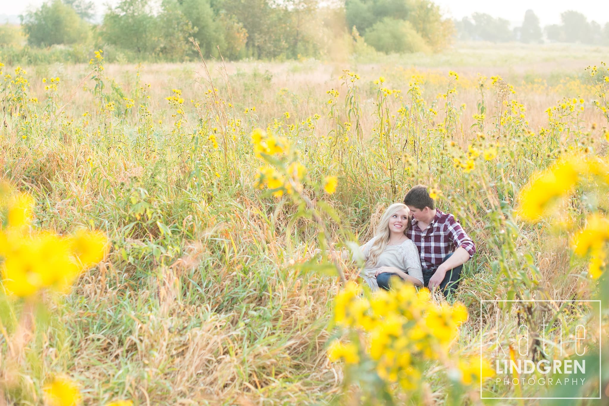 Des Moines-Iowa-Engagement-Photographer