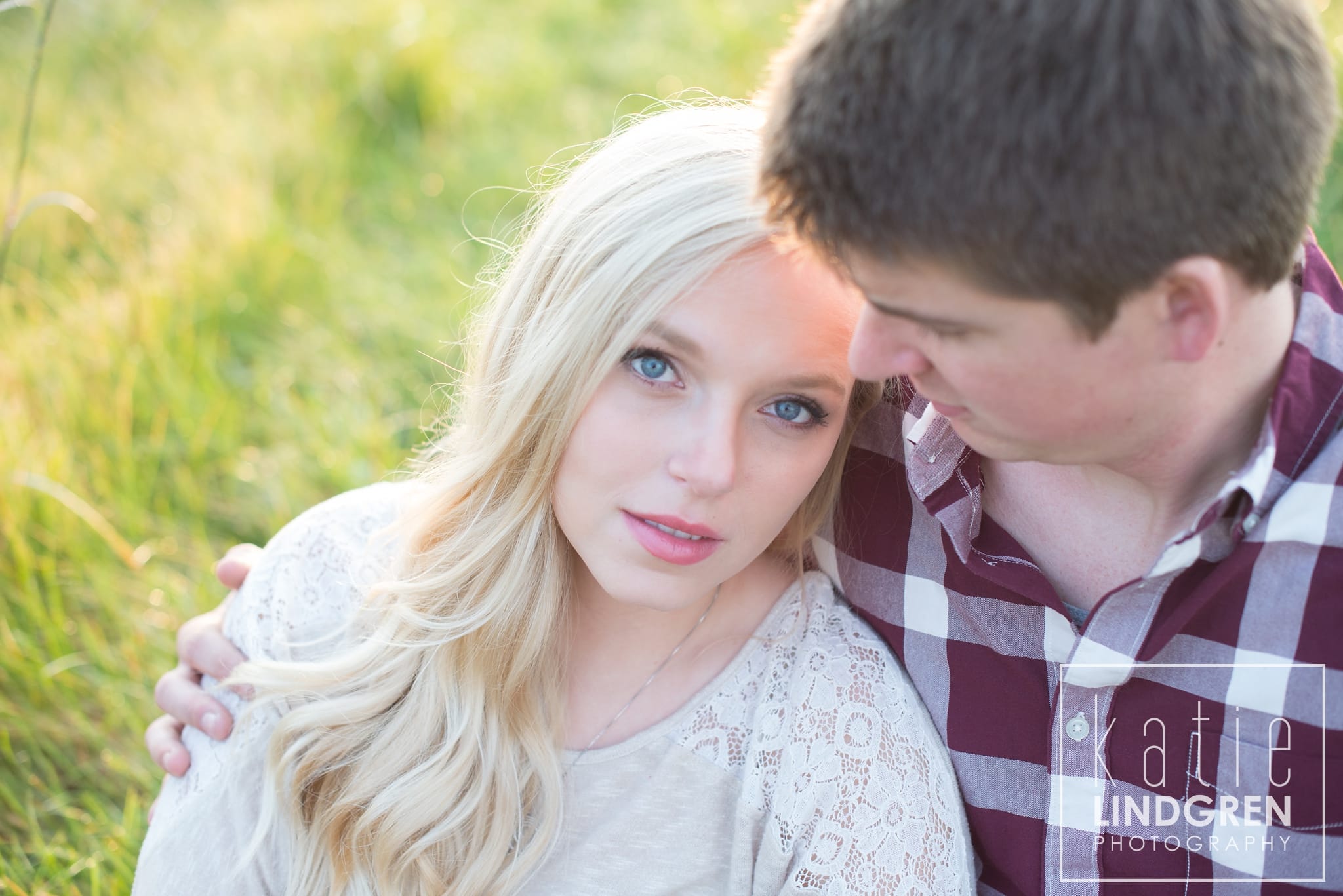 Des Moines-Iowa-Engagement-Photographer