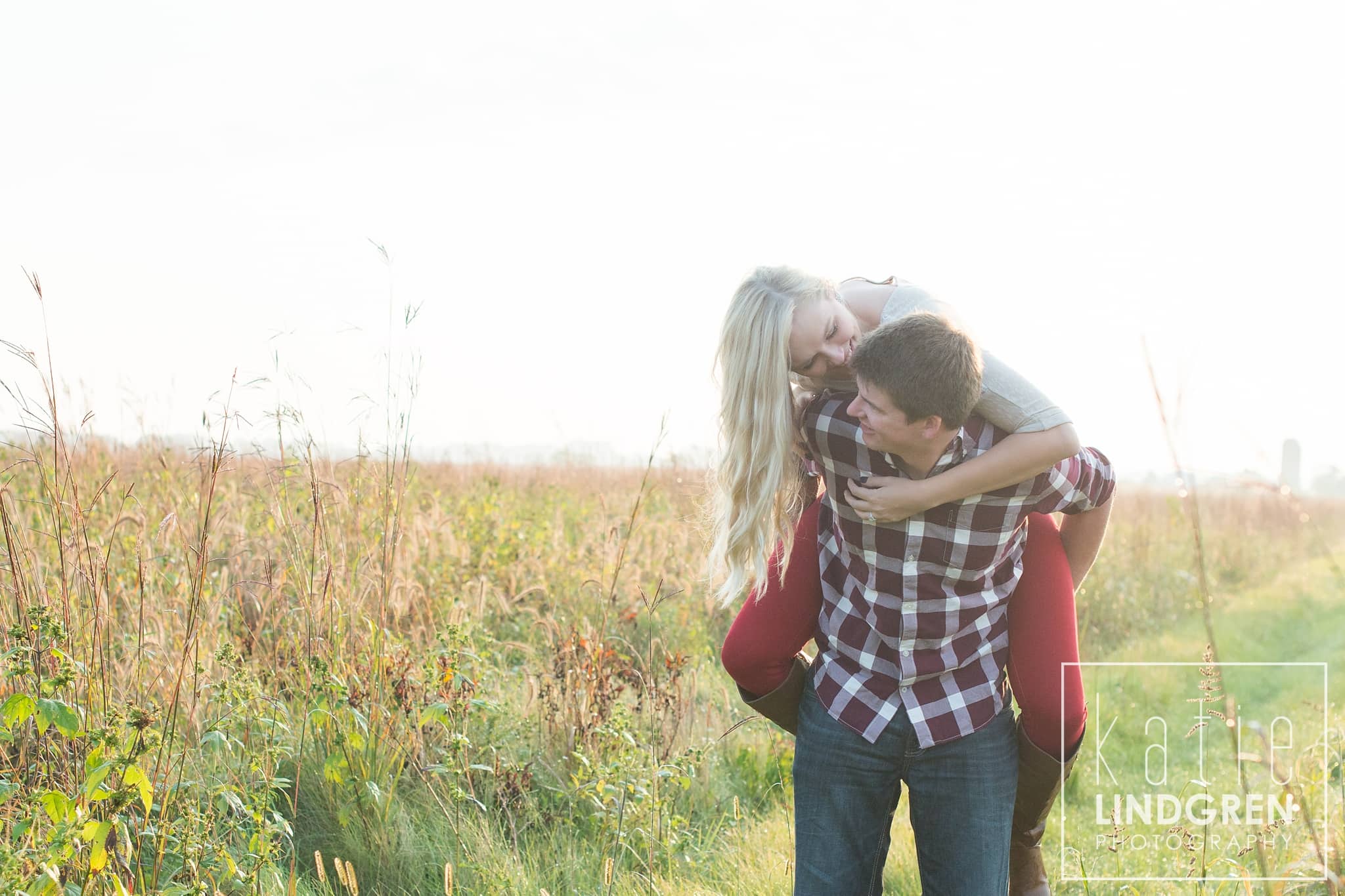 Des Moines-Iowa-Engagement-Photographer