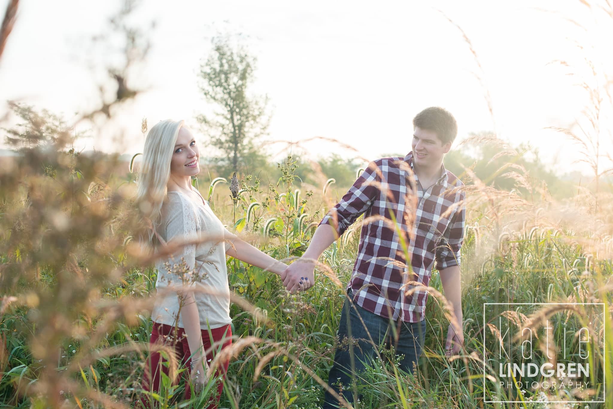 Des Moines-Iowa-Engagement-Photographer