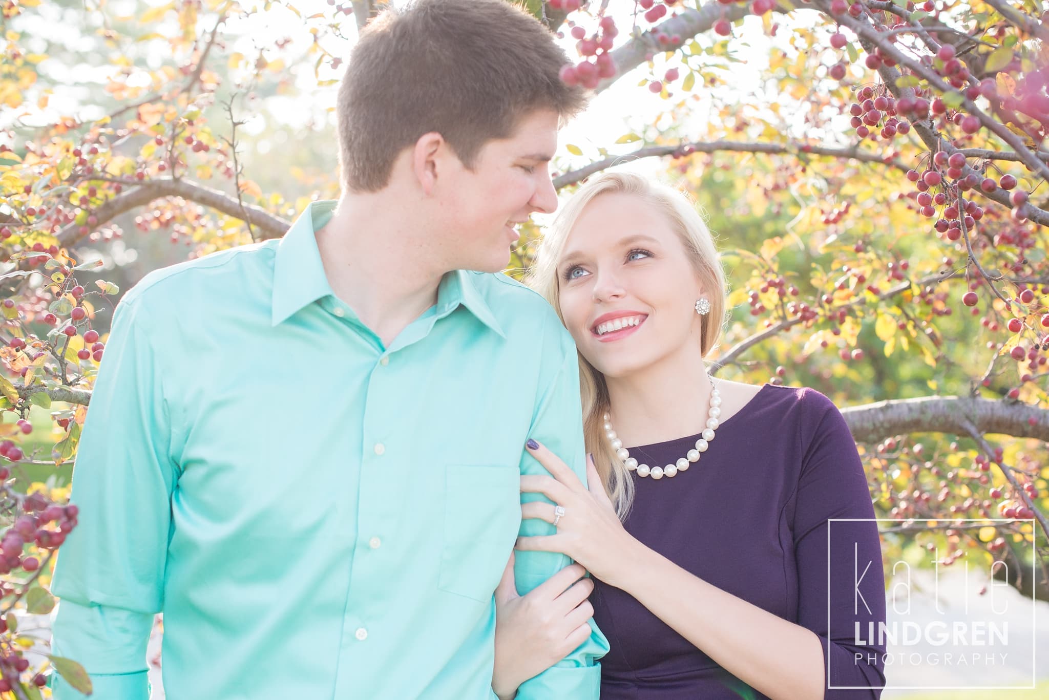 Des Moines-Iowa-Engagement-Photographer