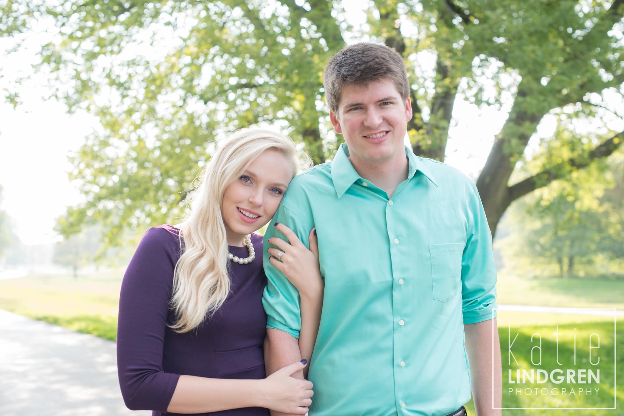 Des Moines-Iowa-Engagement-Photographer