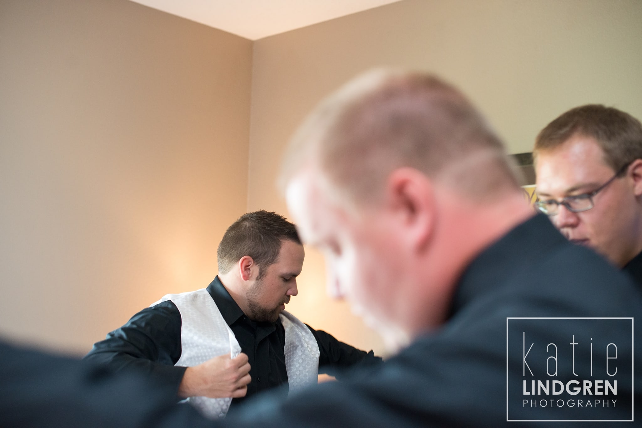 Des Moines Wedding Photographer