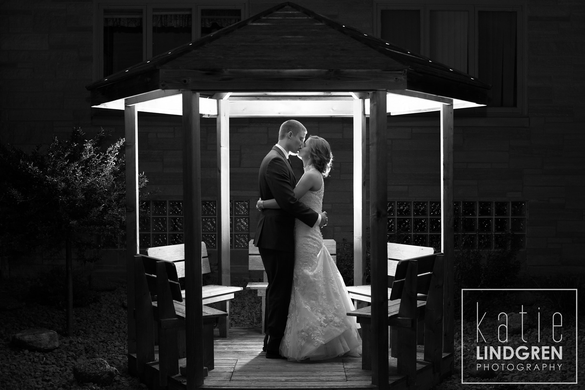Des Moines Wedding Photographer