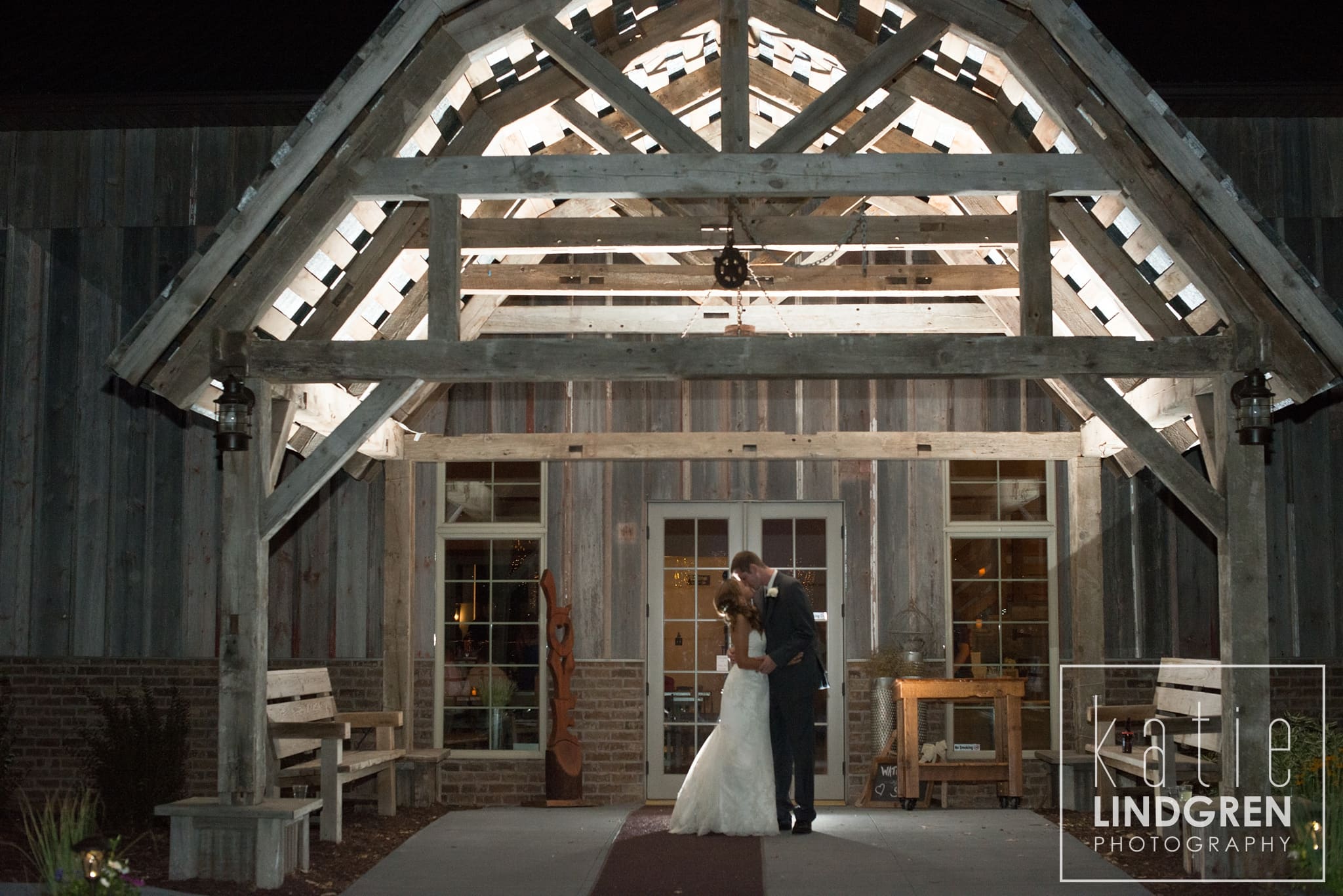 Des Moines Wedding Photographer