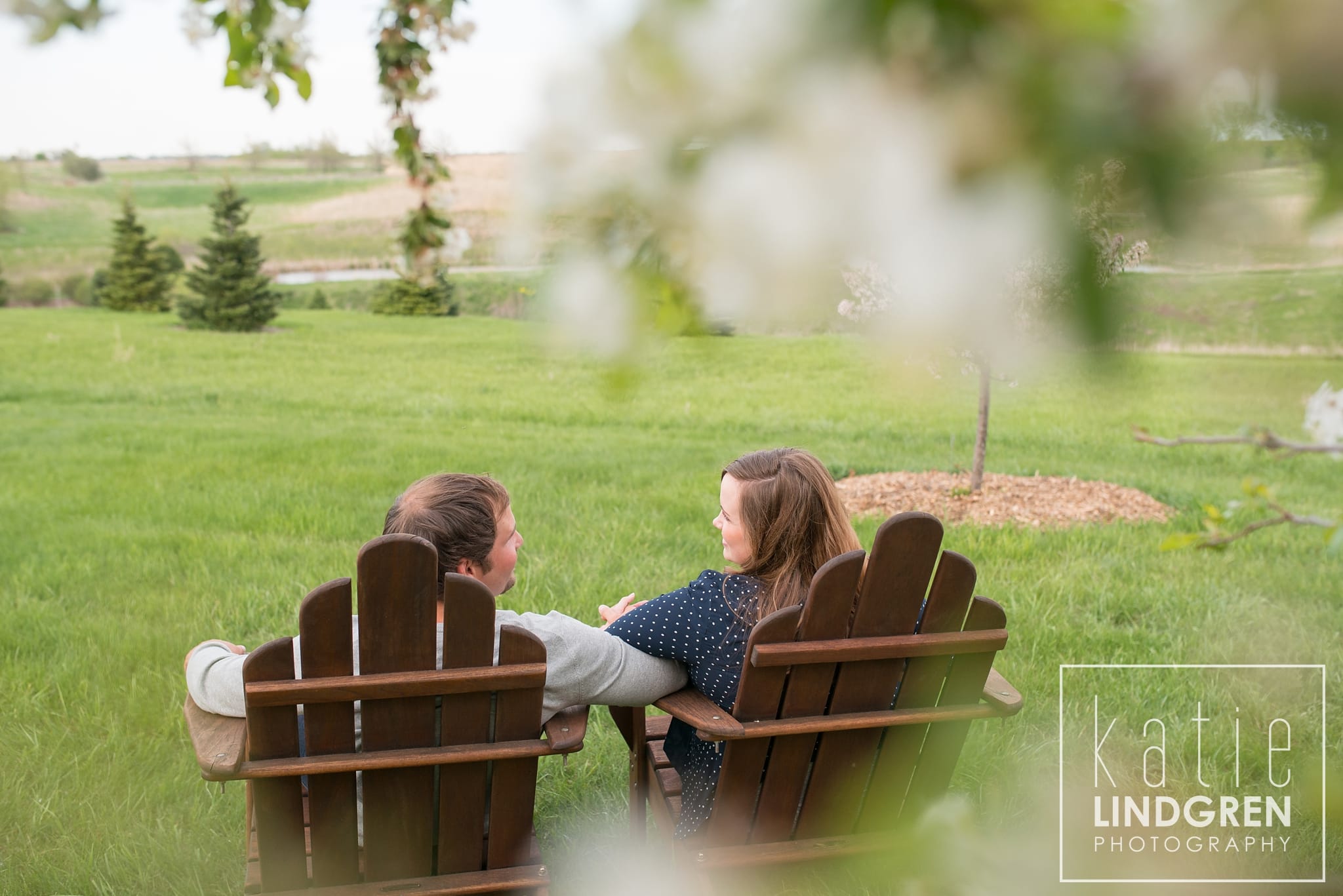 Iowa Engagement and Wedding Photography