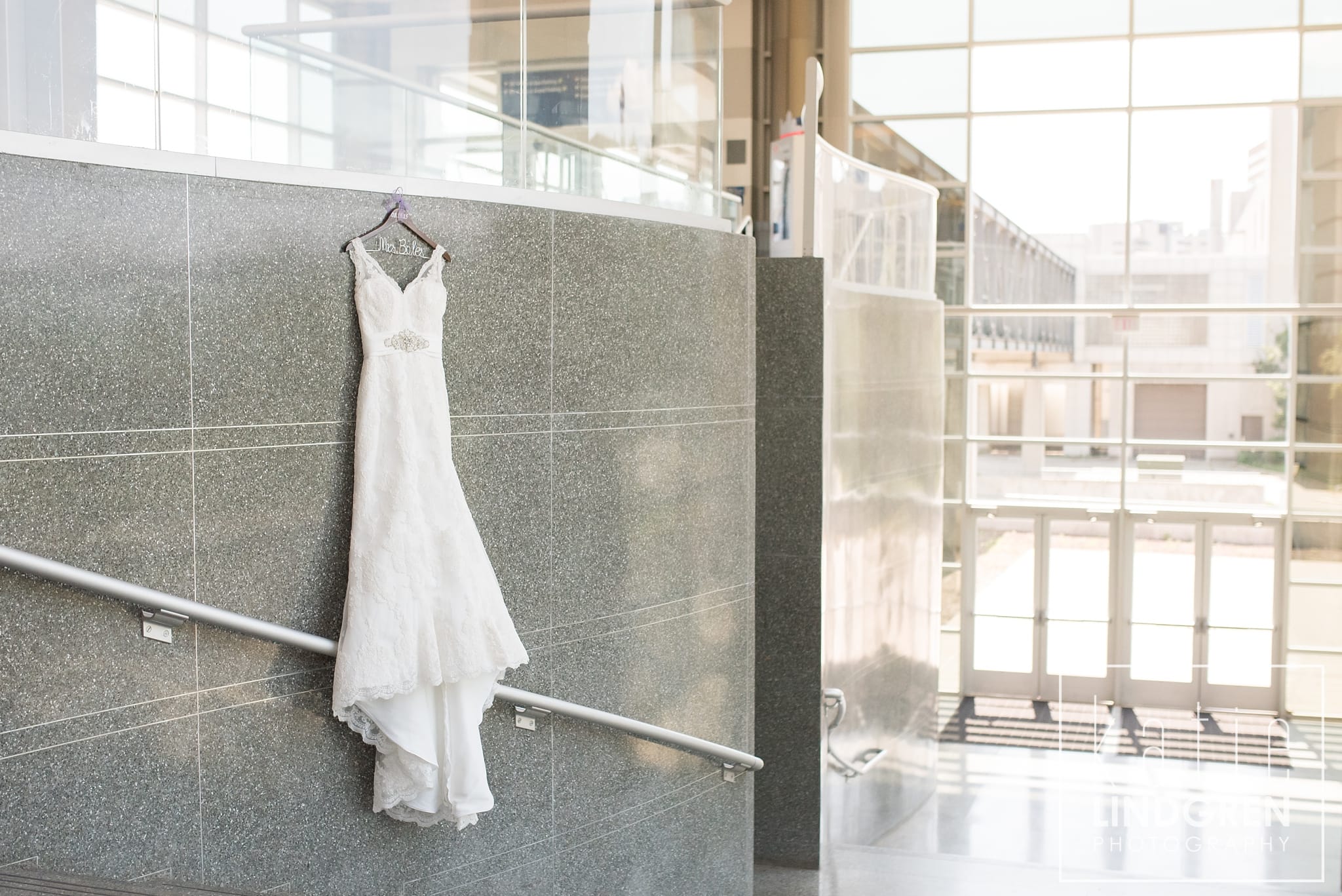 Des Moines Wedding Photographer