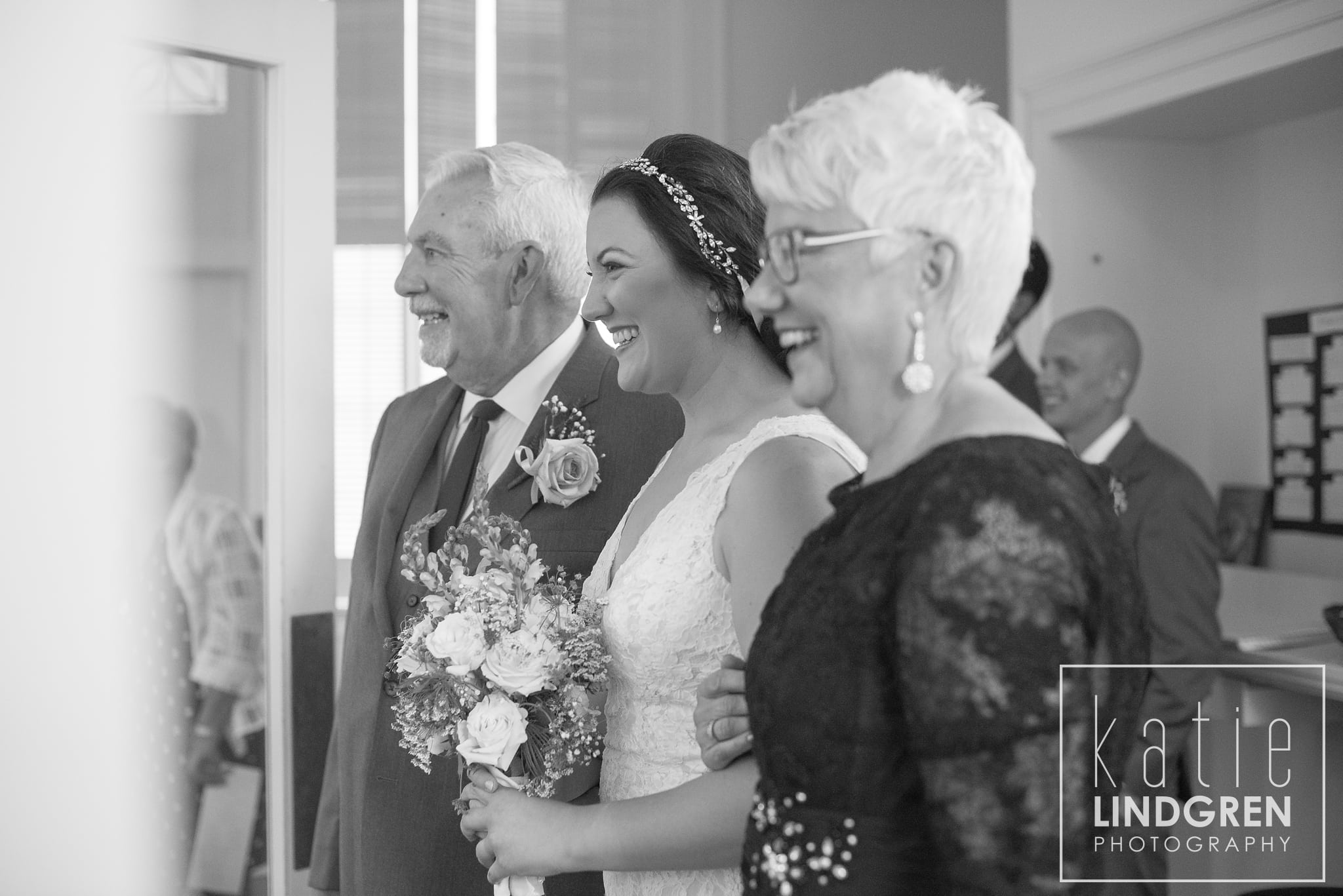 Des Moines Wedding Photographer