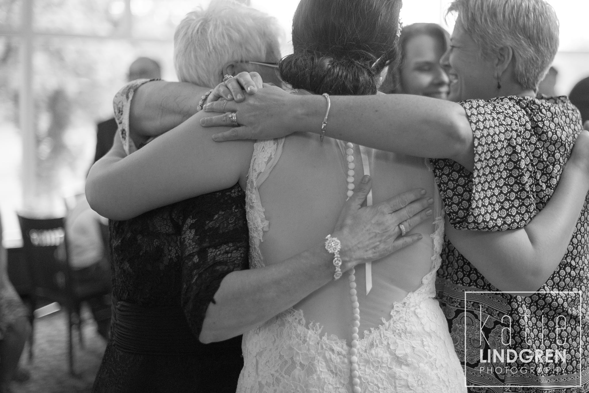 Des Moines Wedding Photographer