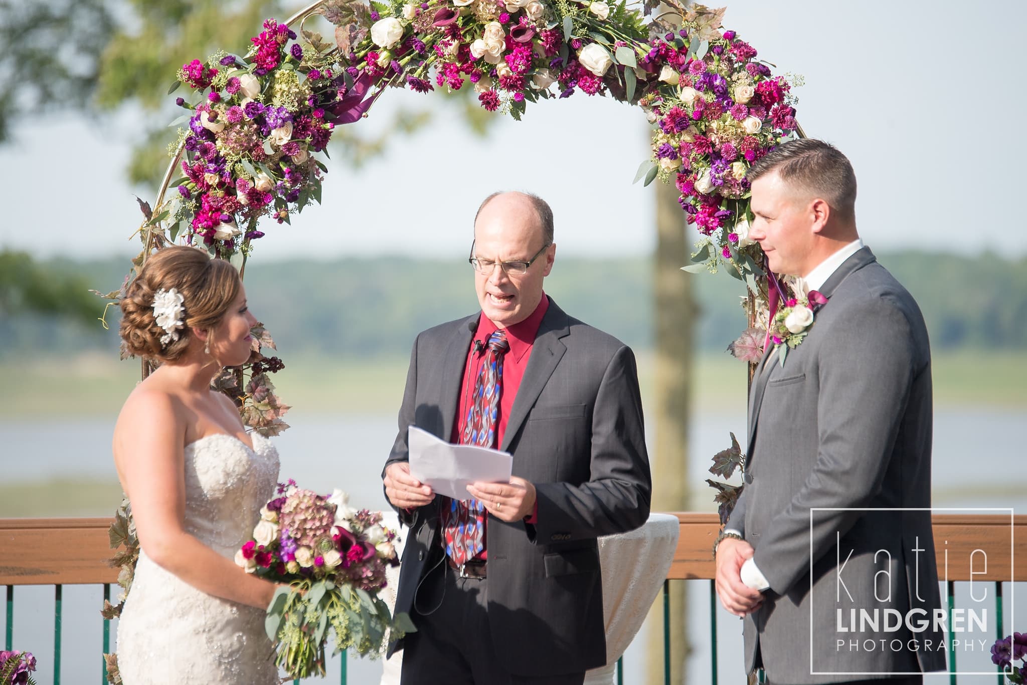 Iowa Wedding Photographer