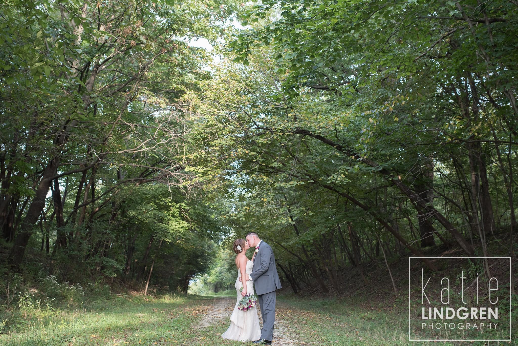 Iowa Wedding Photographer