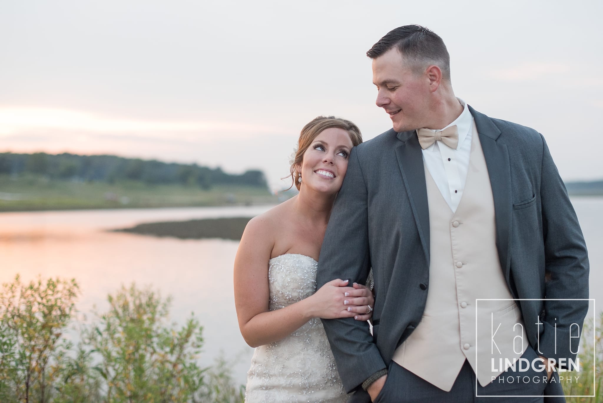 Iowa Wedding Photographer