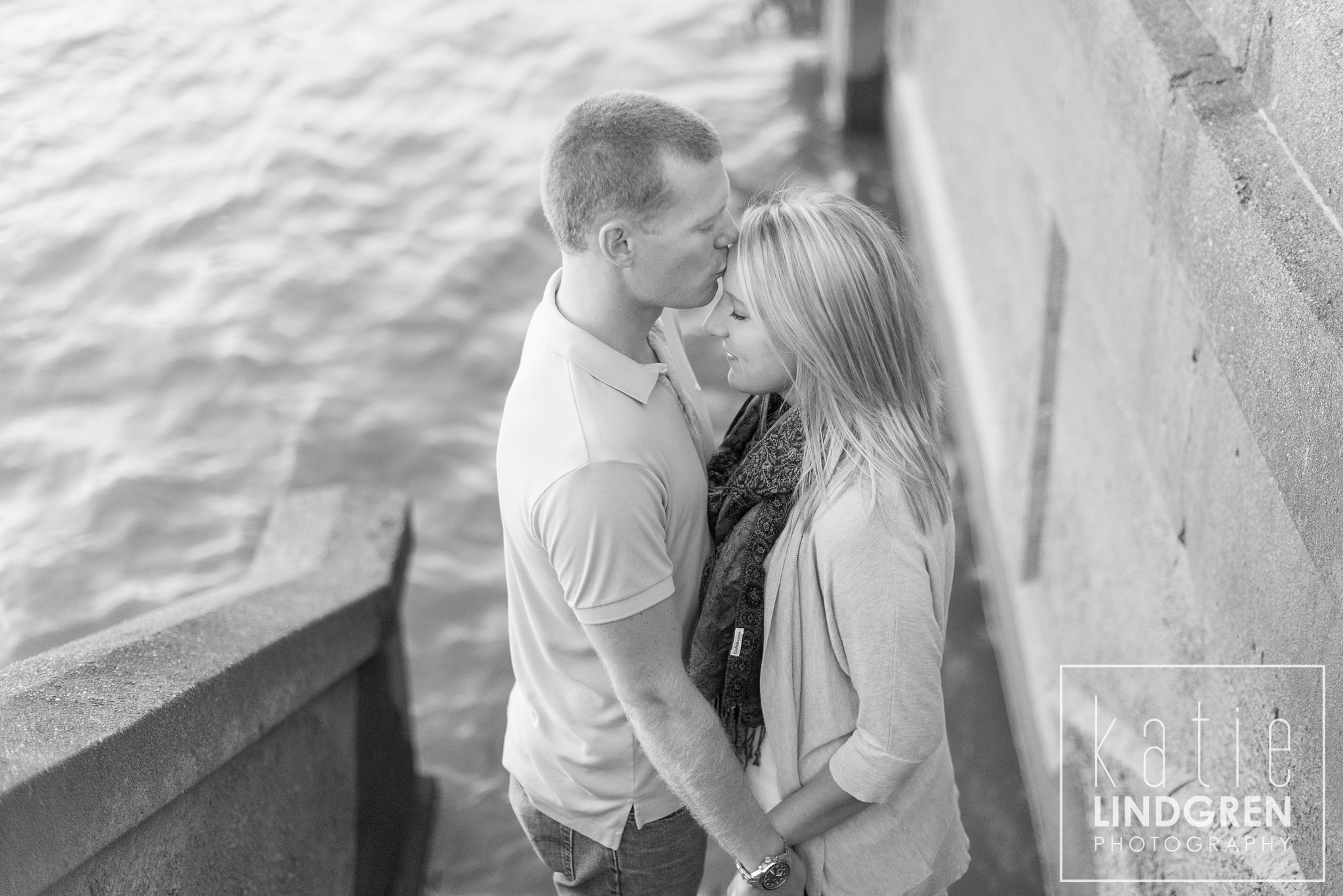 Des Moines Engagement Photographer