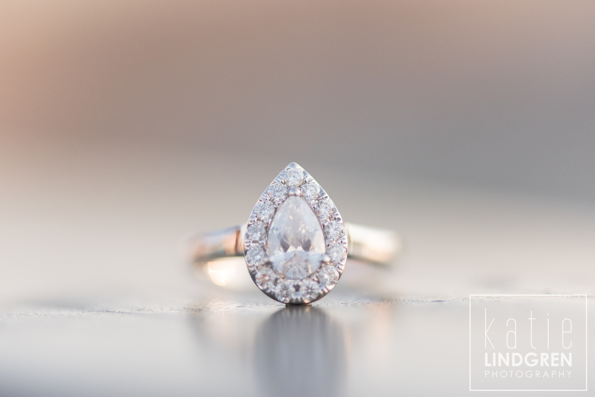 Des Moines Engagement Photographer