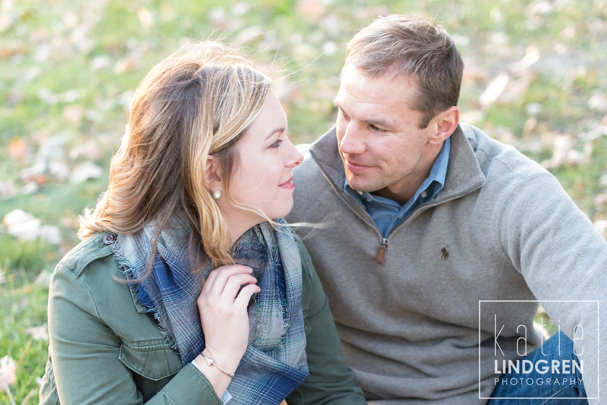 Downtown Des Moines Engagement Photos