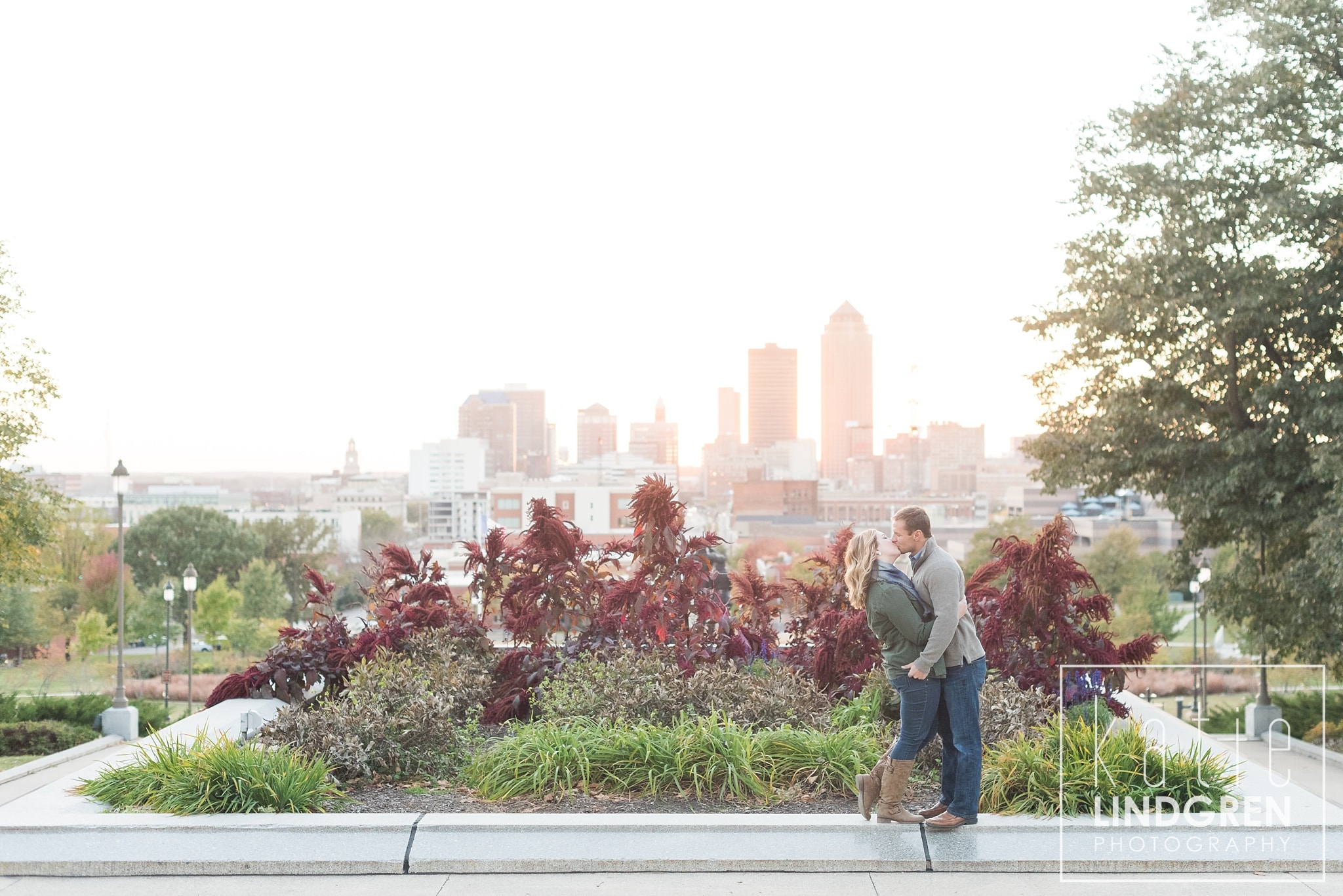 Downtown Des Moines Engagement Photos