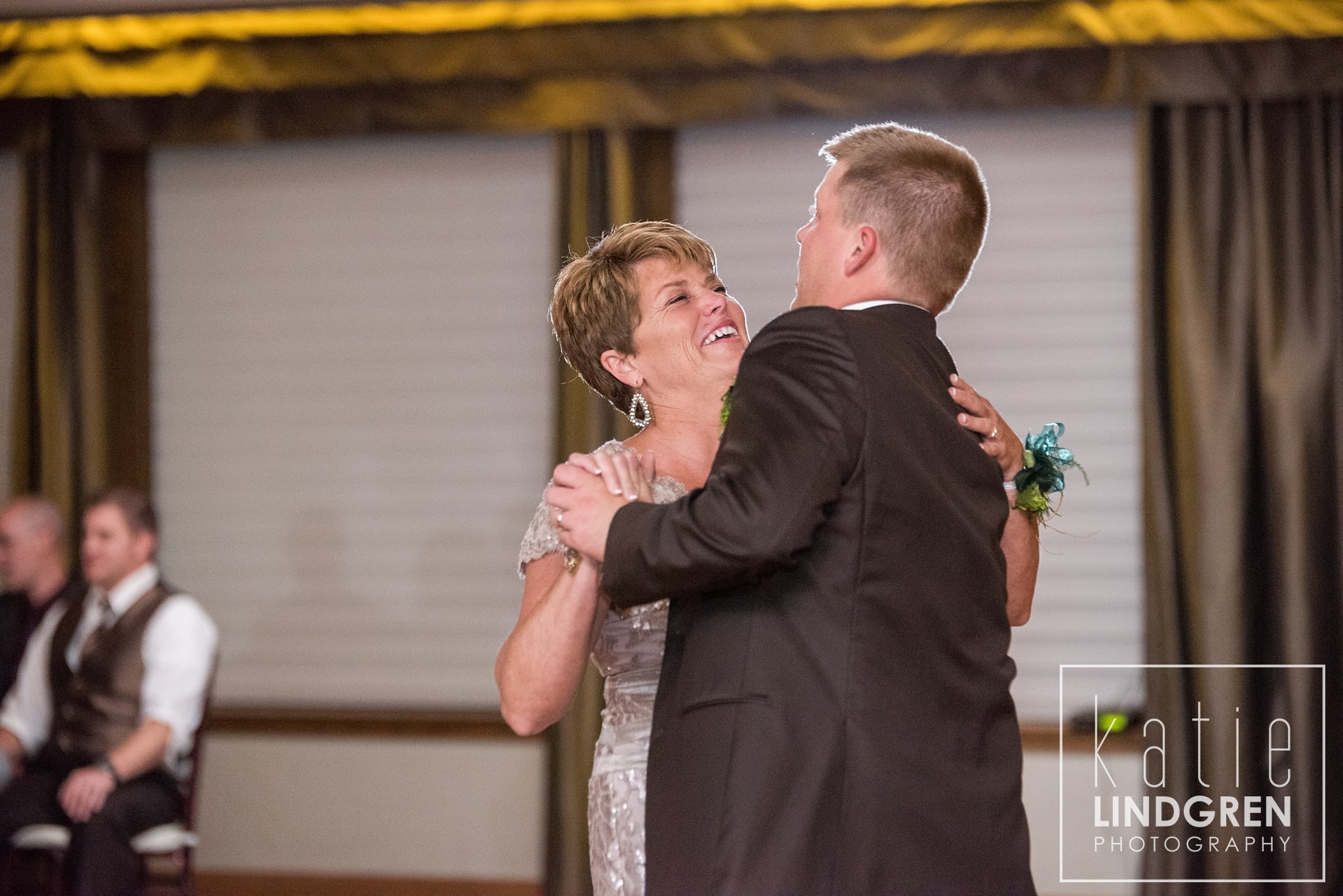 Des Moines Wedding Photographer