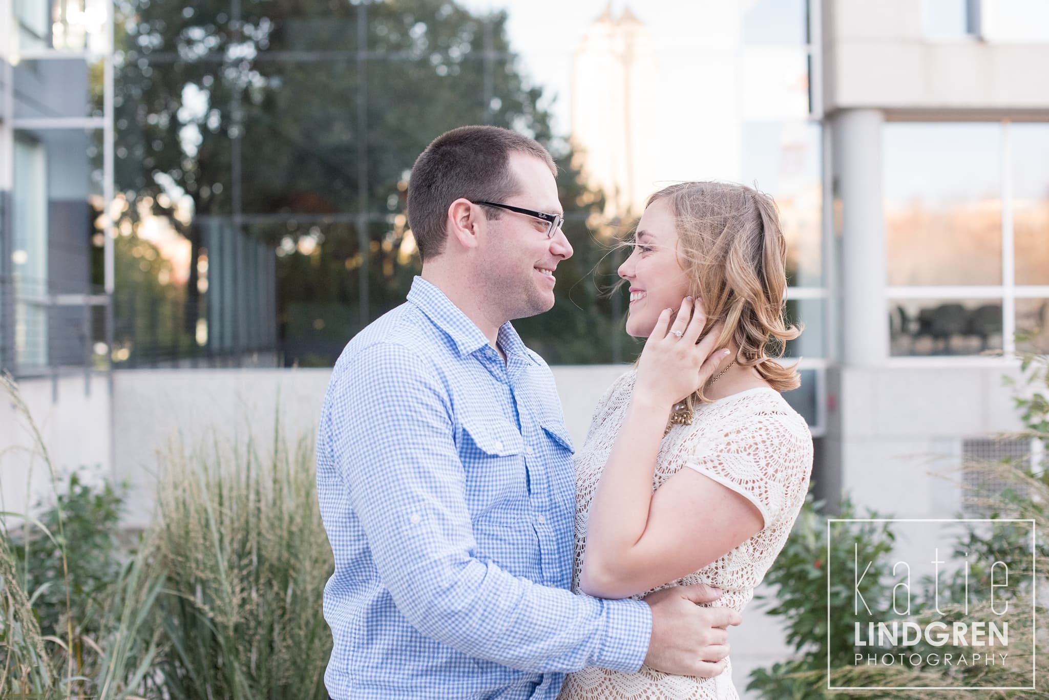 Des Moines Engagement and Wedding Photographer