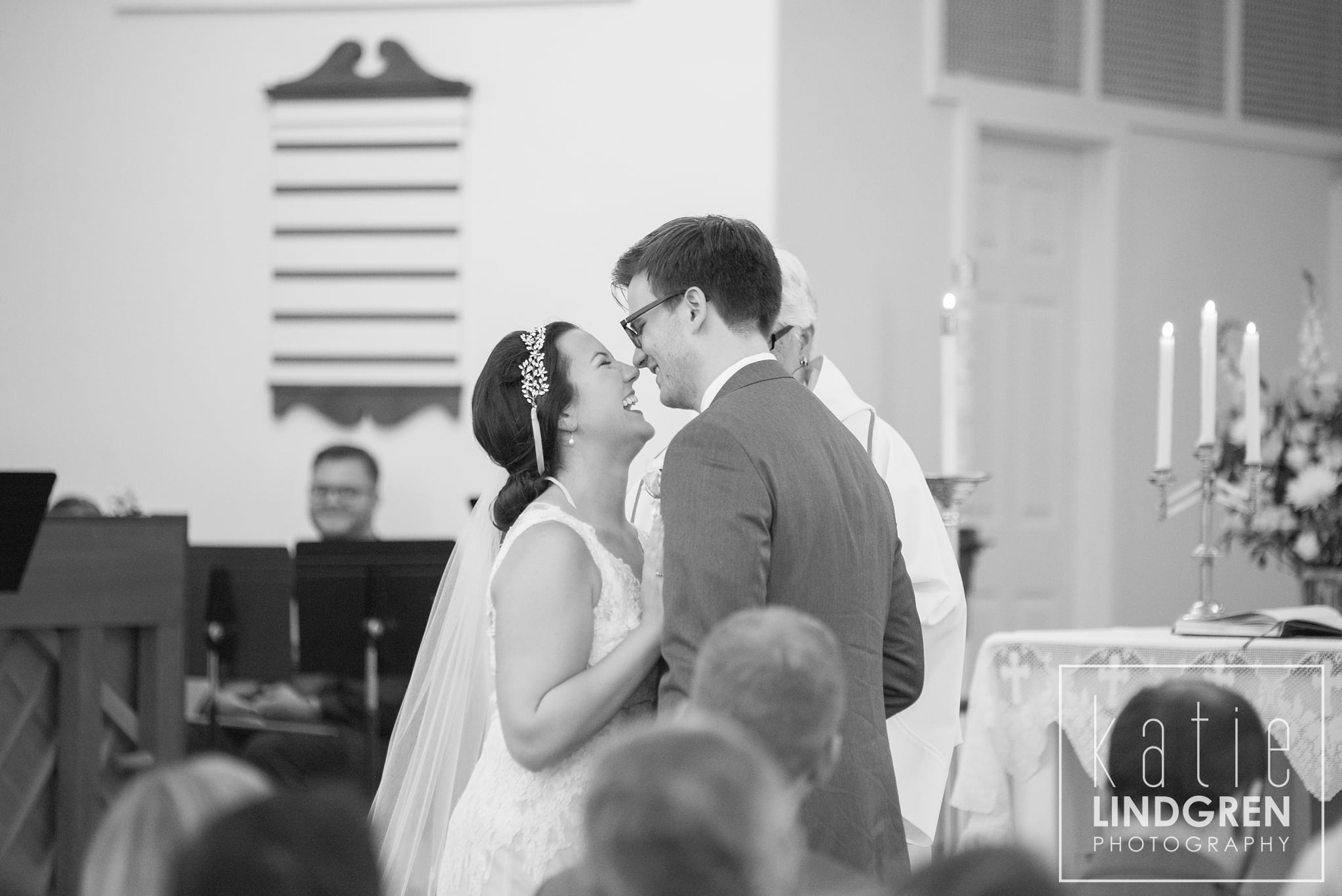 Des Moines Iowa Wedding Photographer