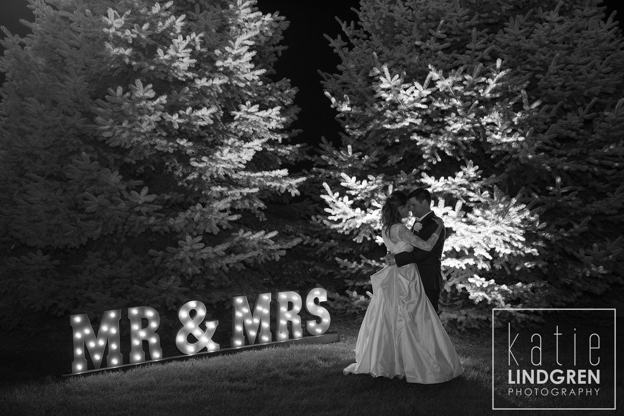Des Moines Iowa Wedding Photographer