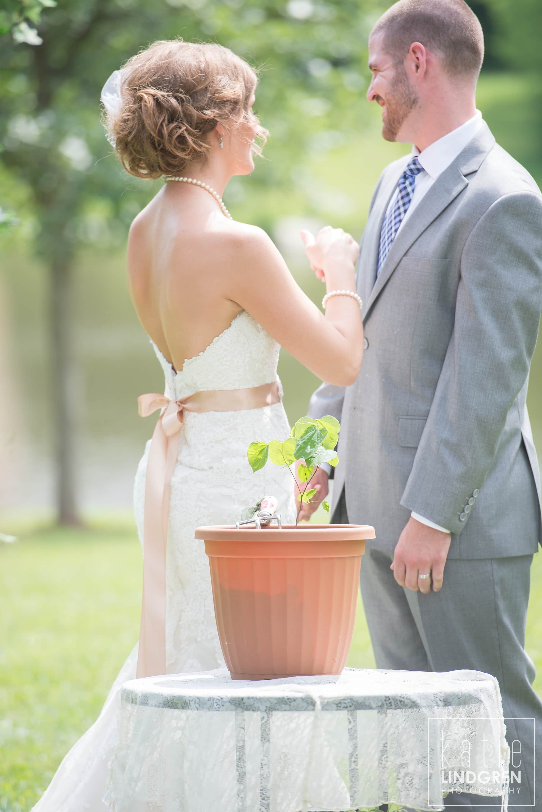 Des Moines Iowa Wedding Photographer