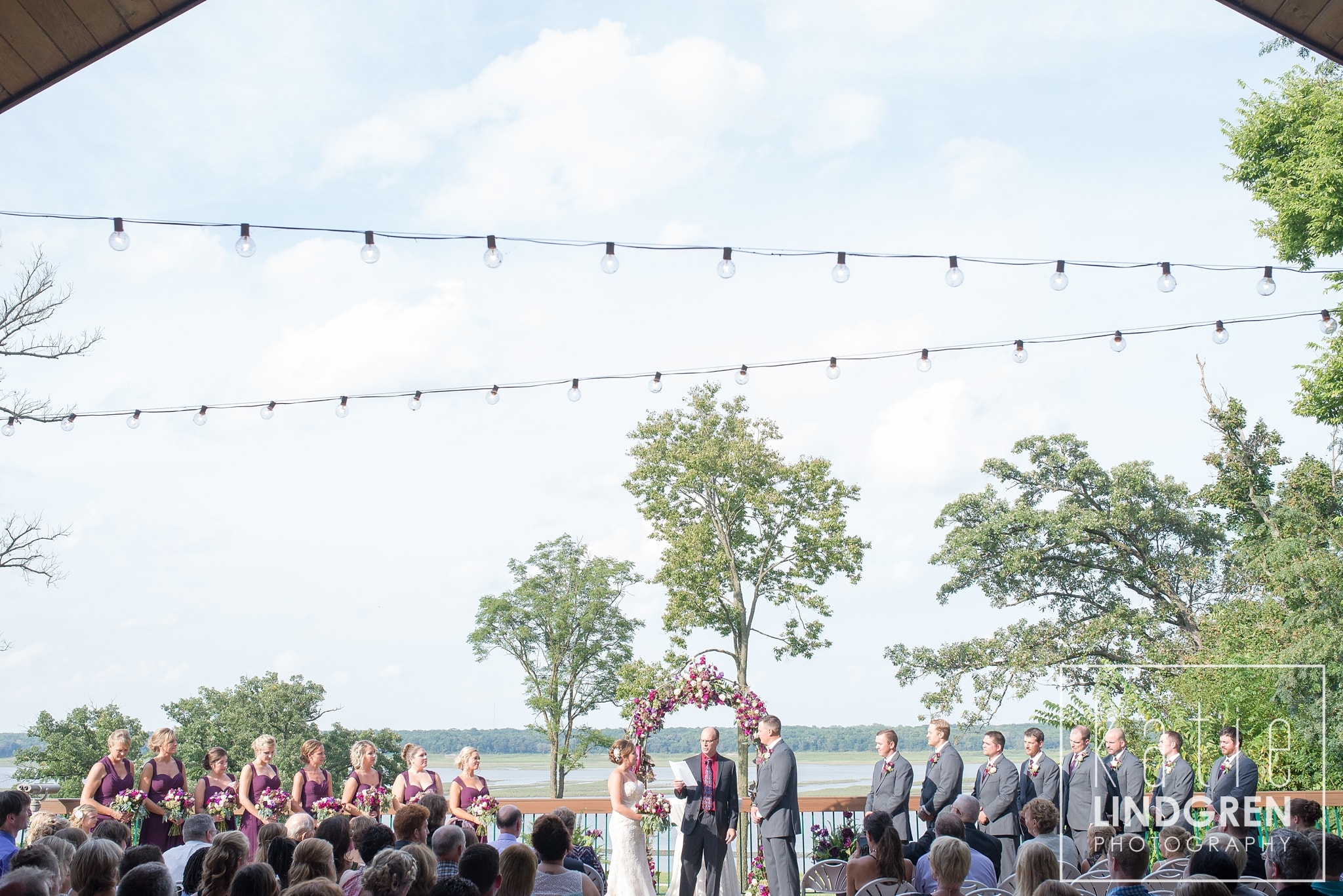 Des Moines Iowa Wedding Photographer