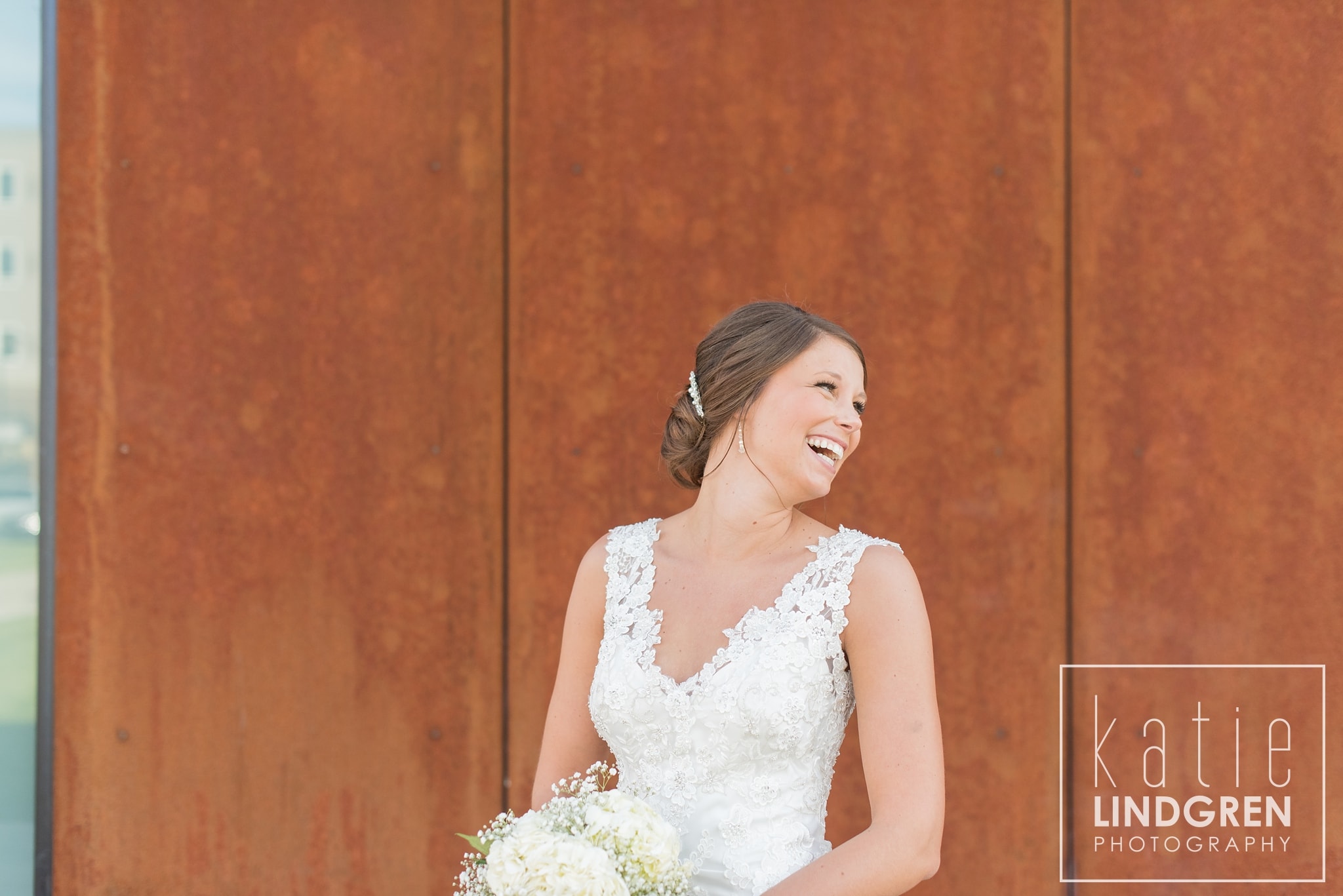 Des Moines Iowa Wedding Photographer
