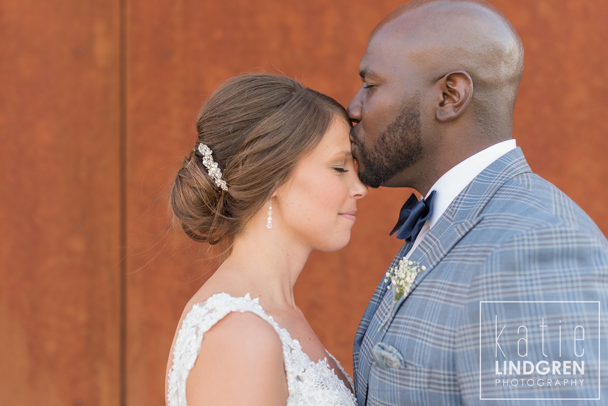 Des Moines Iowa Wedding Photographer