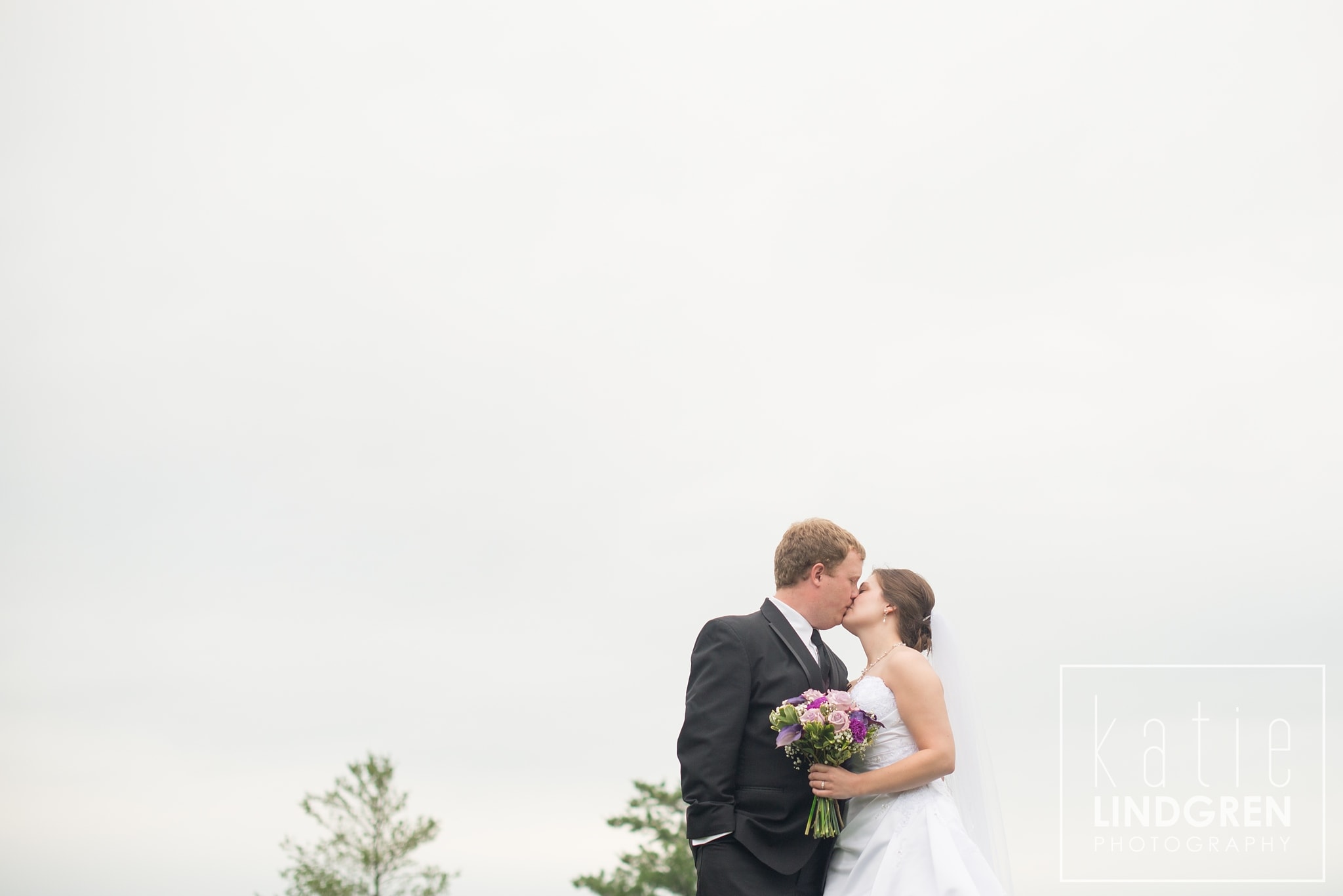 Des Moines Iowa Wedding Photographer