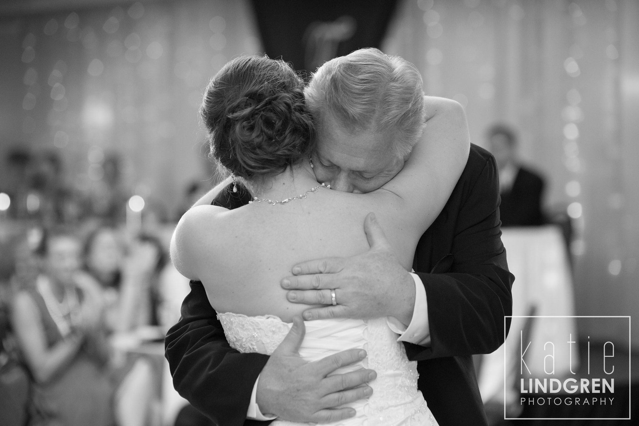 Des Moines Iowa Wedding Photographer