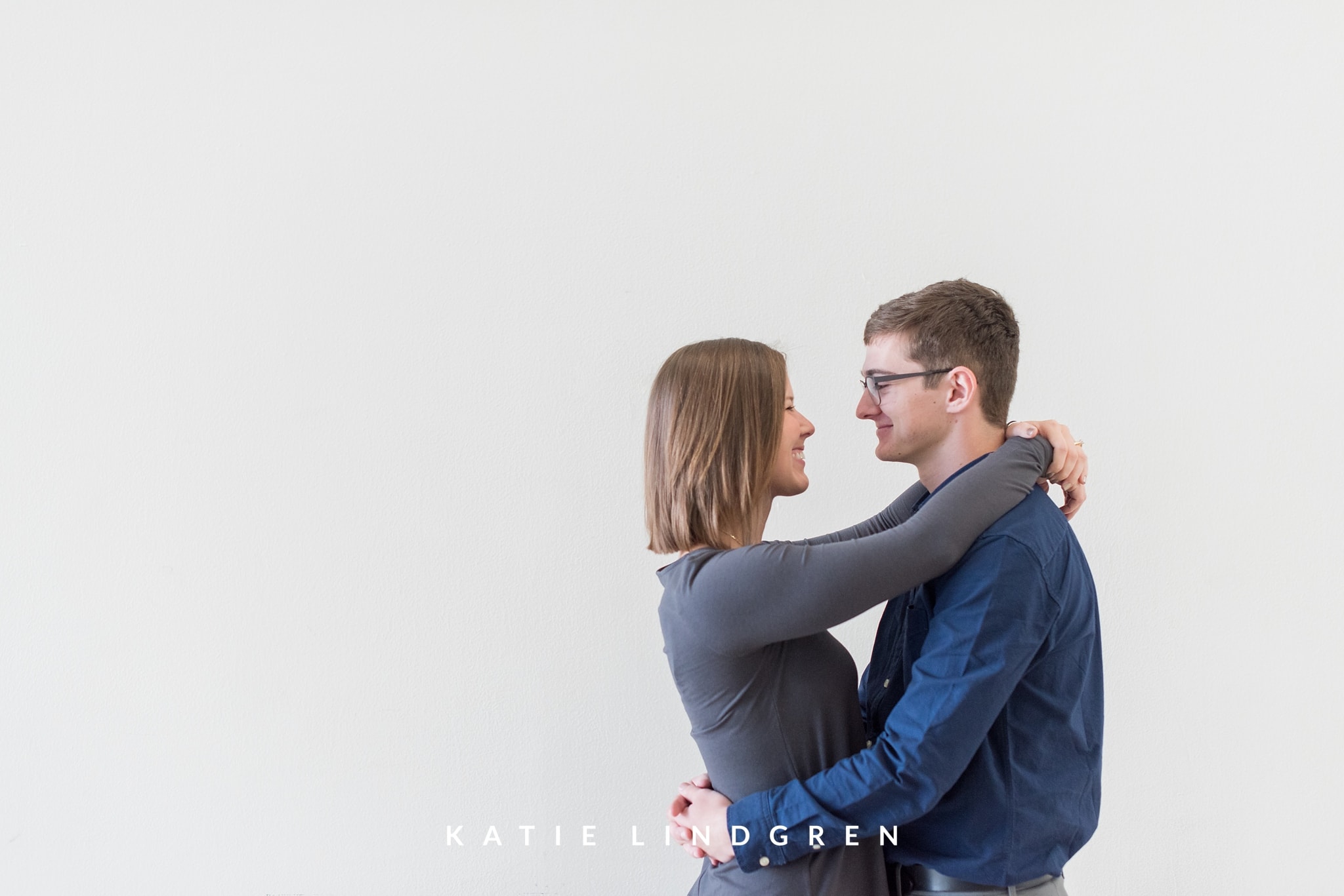 Downtown Des Moines Engagement Photos