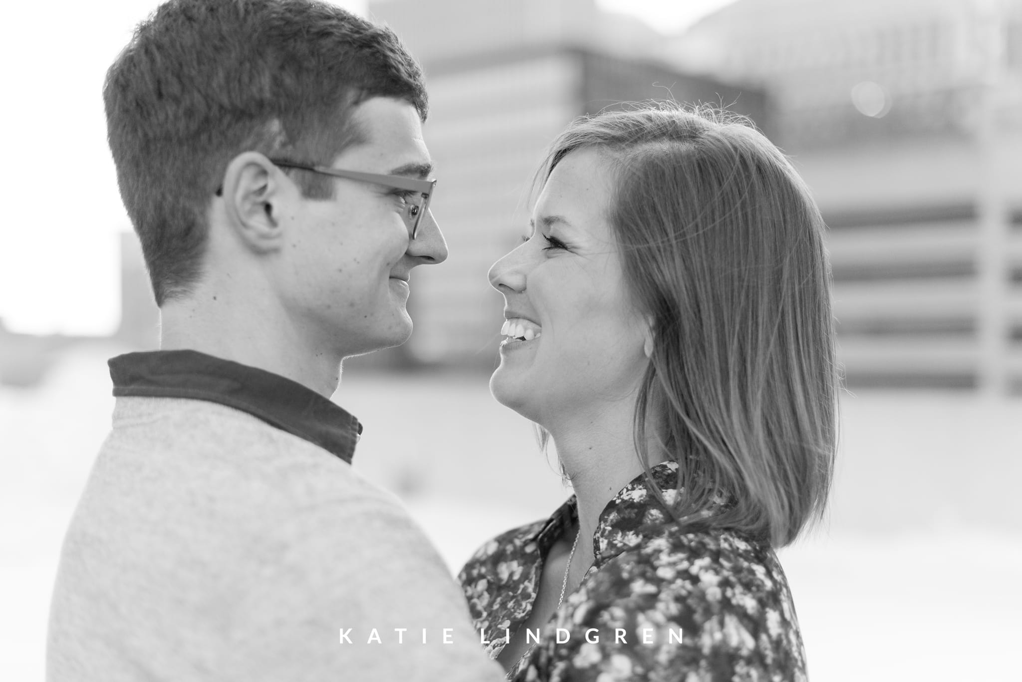 Downtown Des Moines Engagement Photos