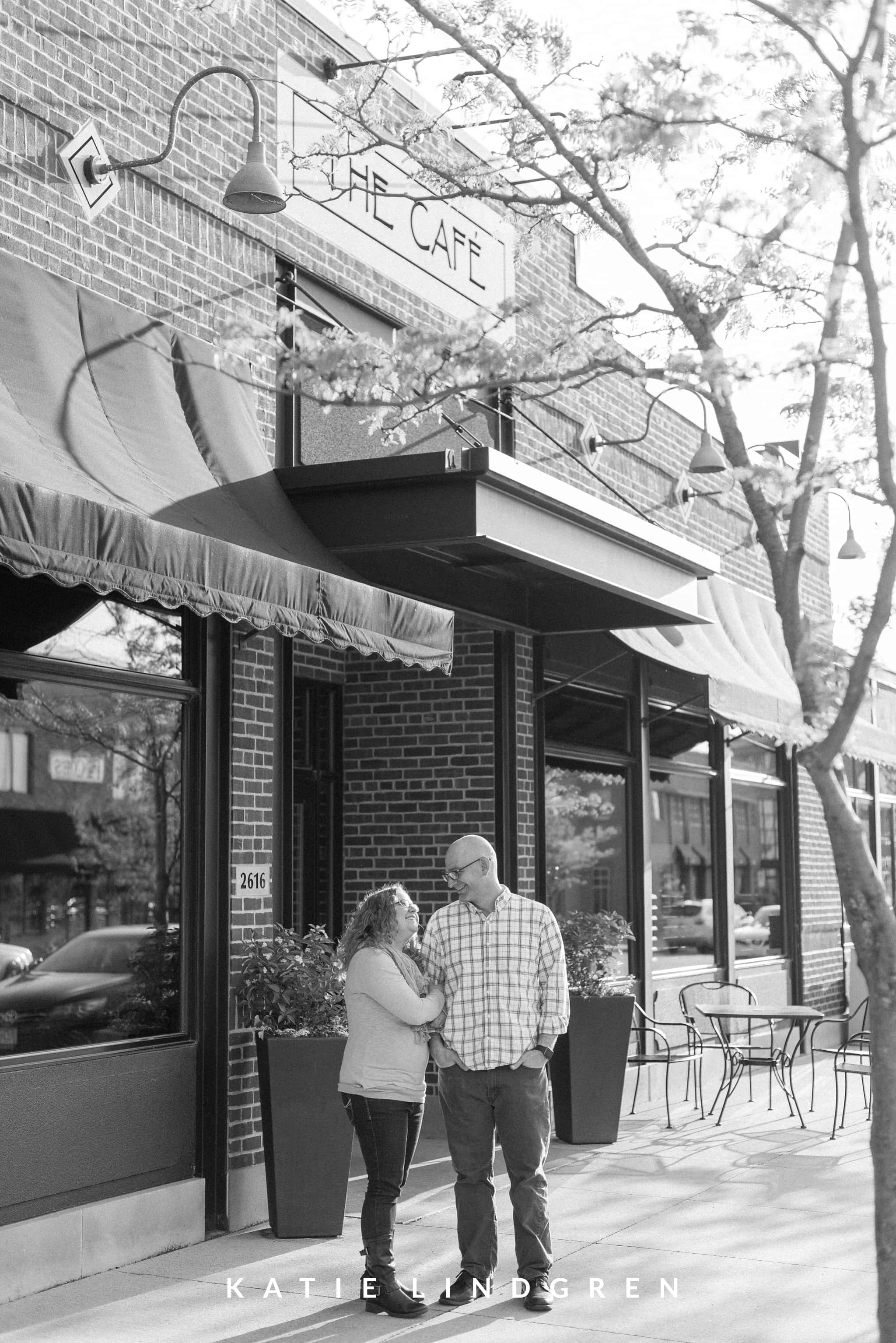 Midwest Engagement Photographer