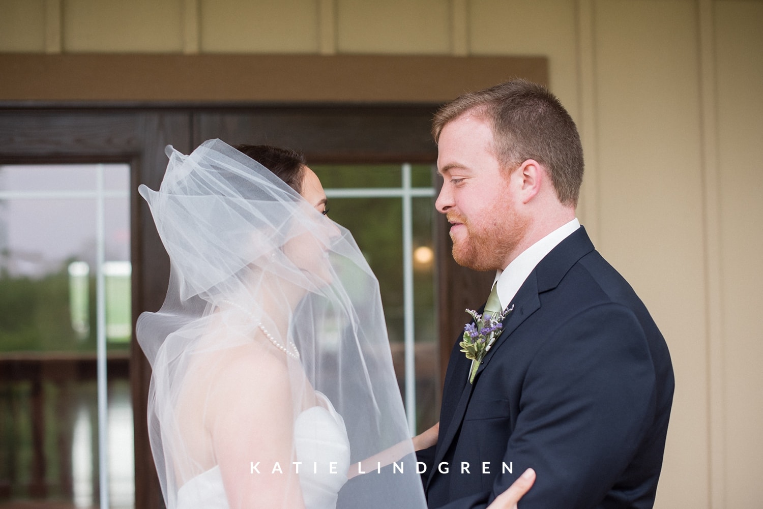 Des Moines Iowa Wedding Photographer