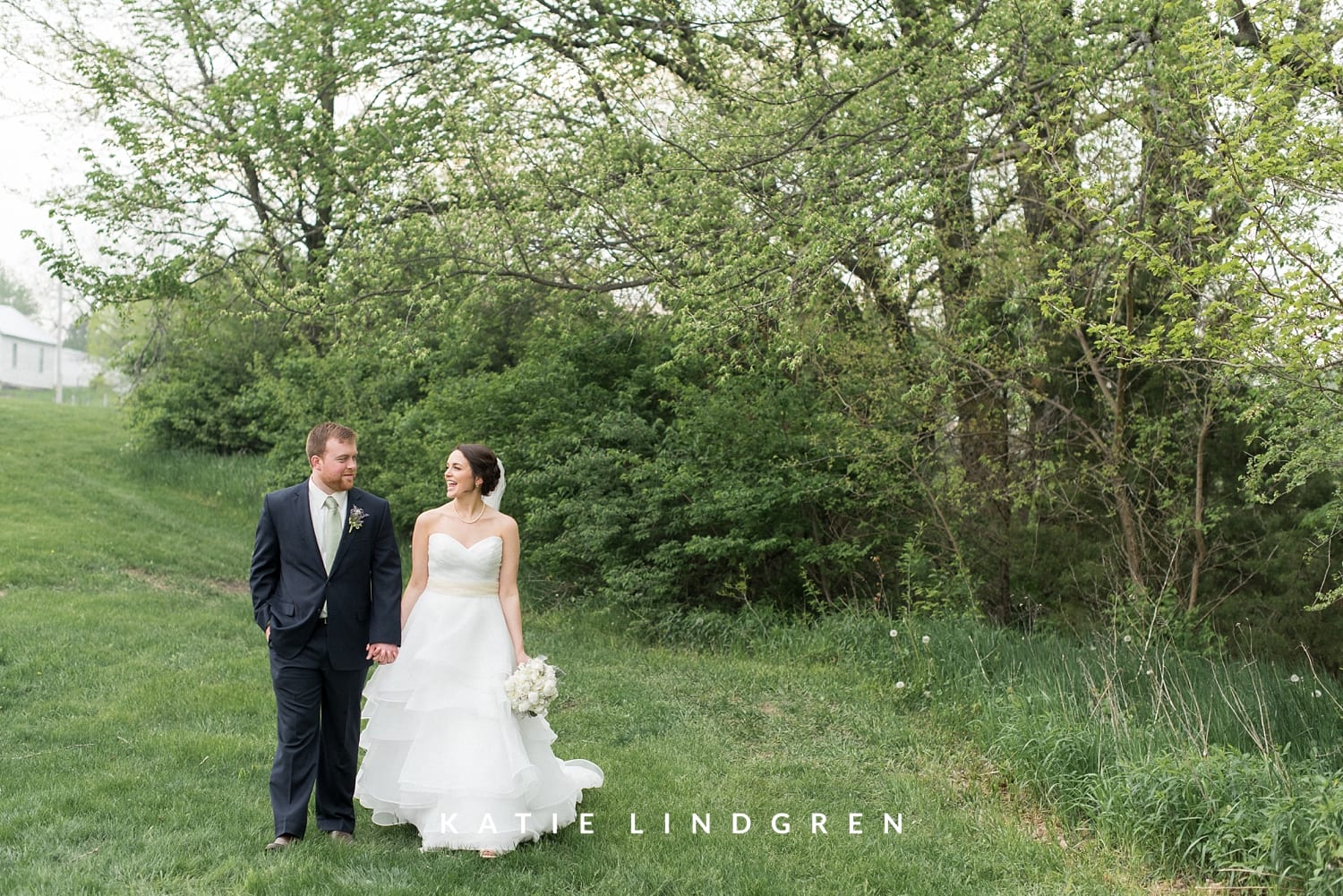 Des Moines Iowa Wedding Photographer