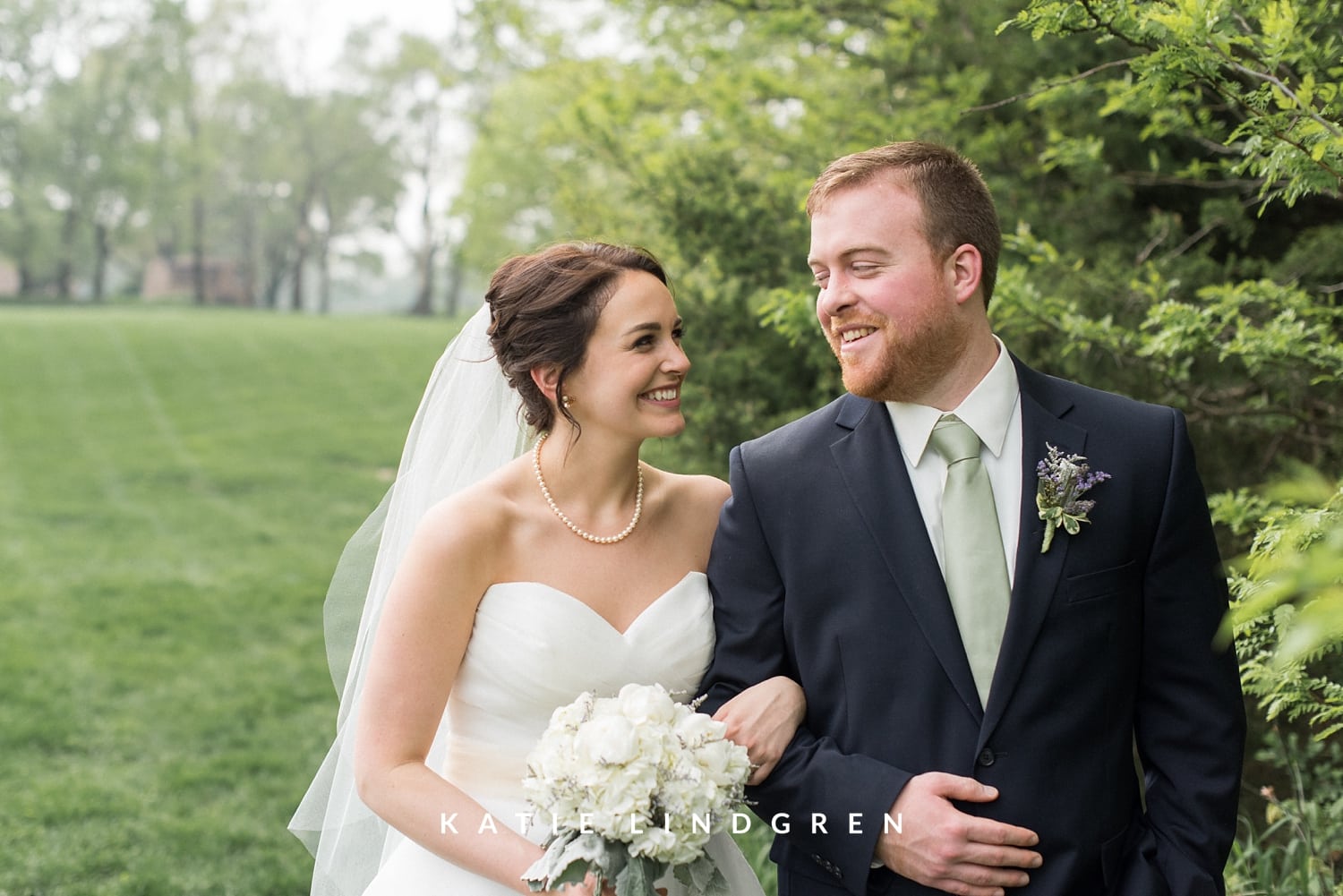 Des Moines Iowa Wedding Photographer